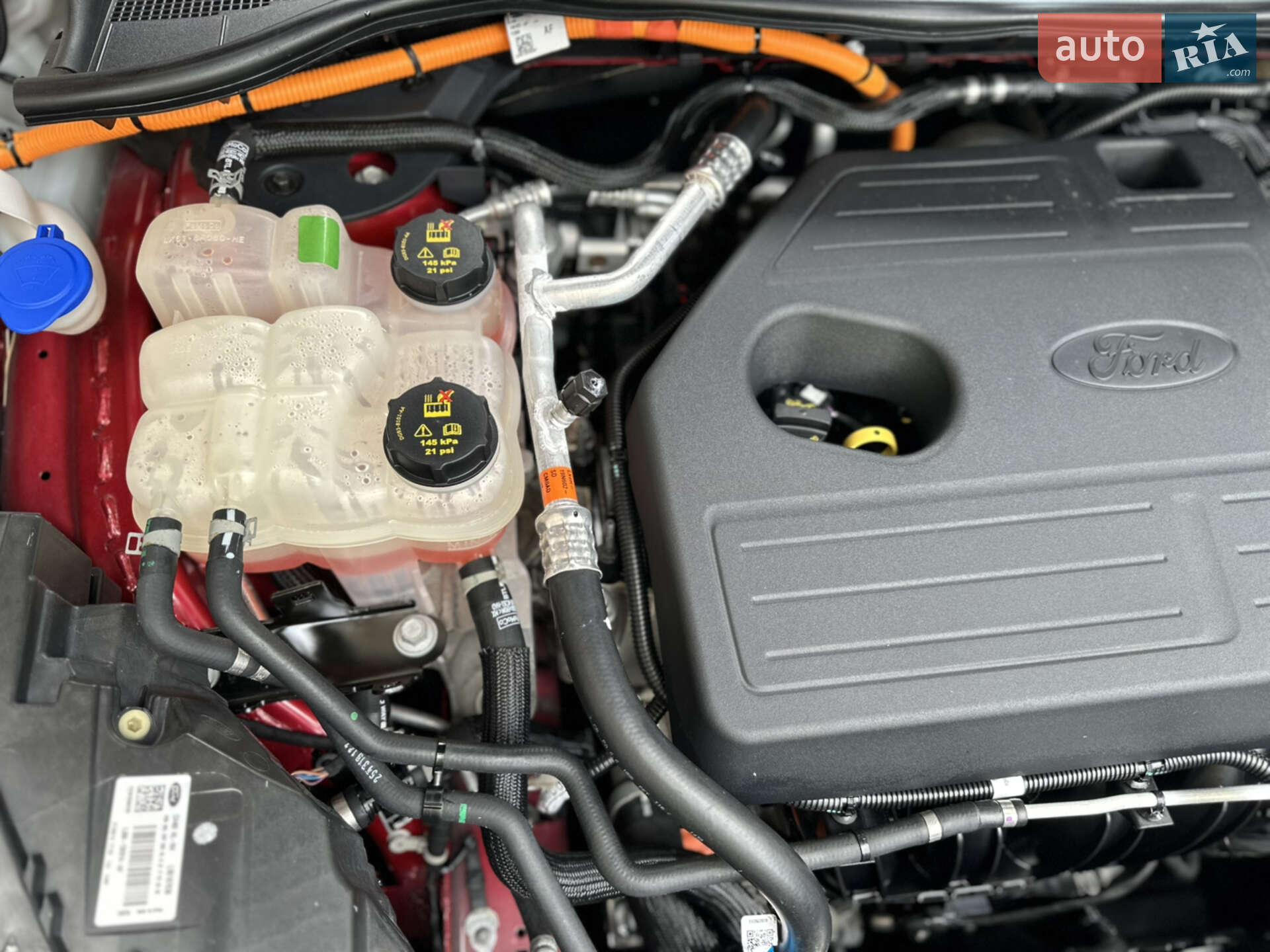 Ford Escape 2019 VIN 1FMCU0DZ5LUA39590 фото оголошення 55 з 61