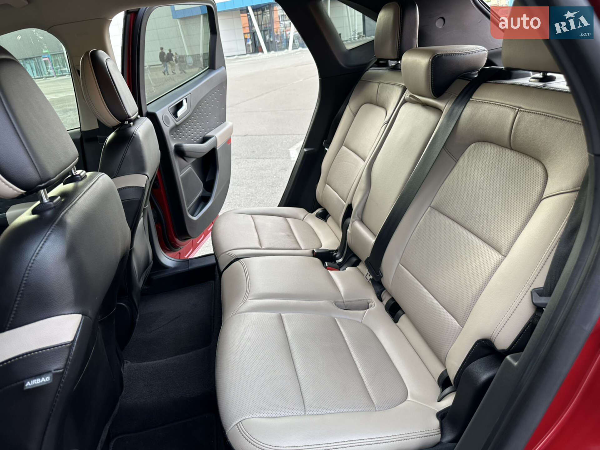 Ford Escape 2019 VIN 1FMCU0DZ5LUA39590 фото оголошення 24 з 61
