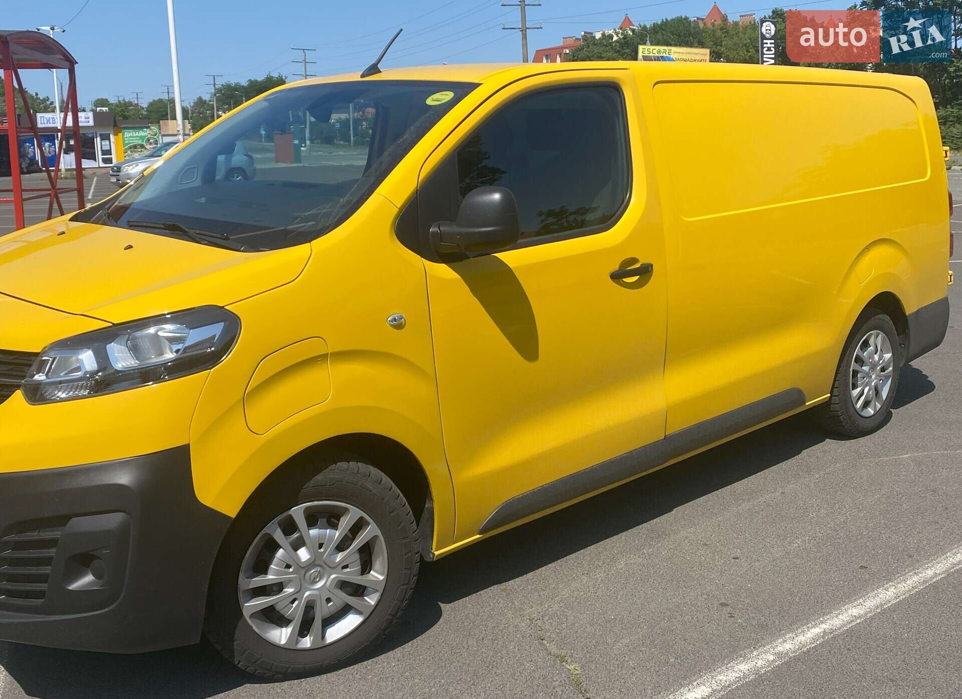 Opel Vivaro 2022 VIN VXEV1ZKXZNZ068154 фото оголошення 3 з 8