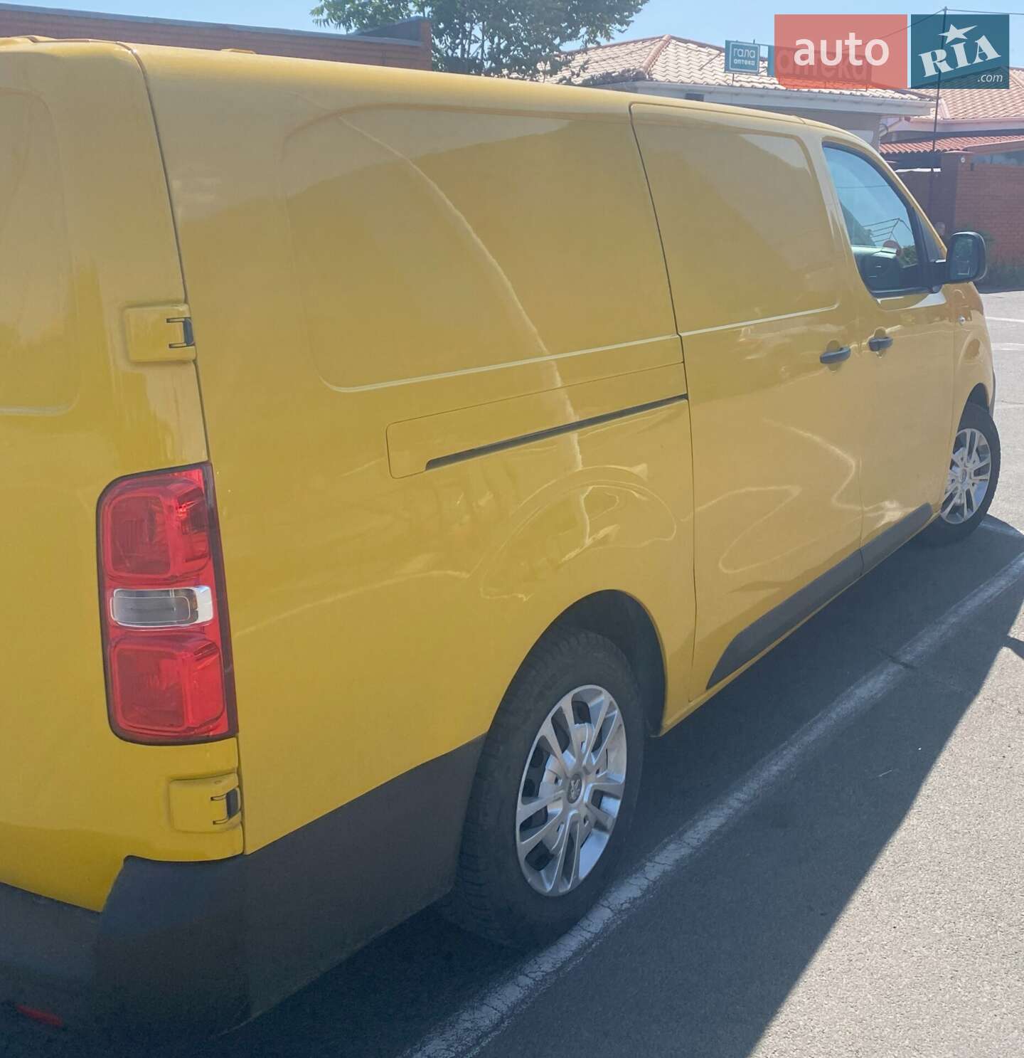 Opel Vivaro 2022 VIN VXEV1ZKXZNZ068154 фото оголошення 4 з 8