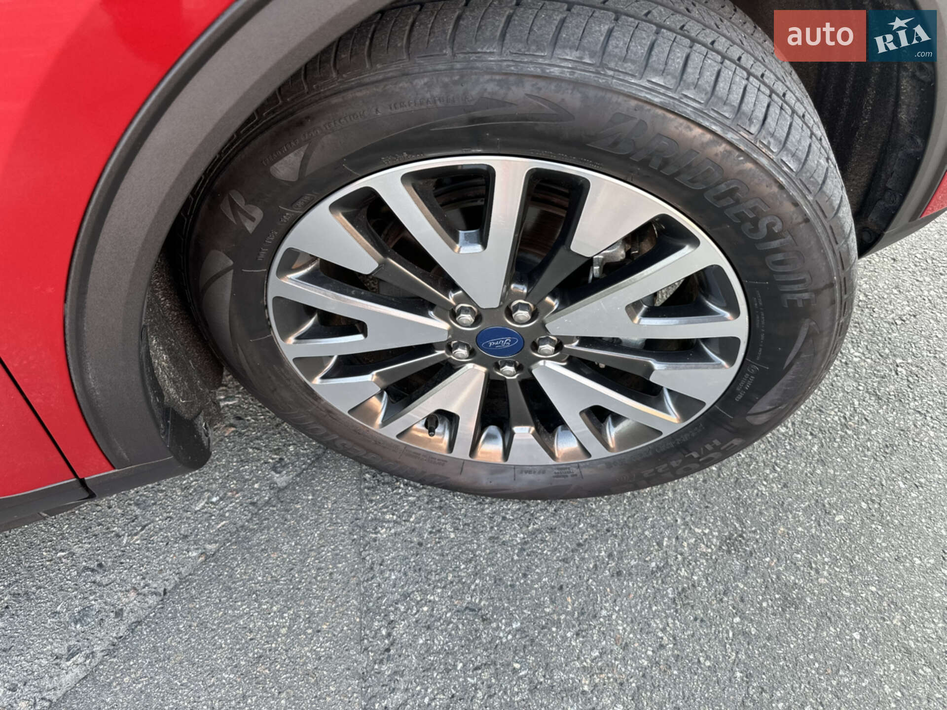 Ford Escape 2019 VIN 1FMCU0DZ5LUA39590 фото оголошення 60 з 61