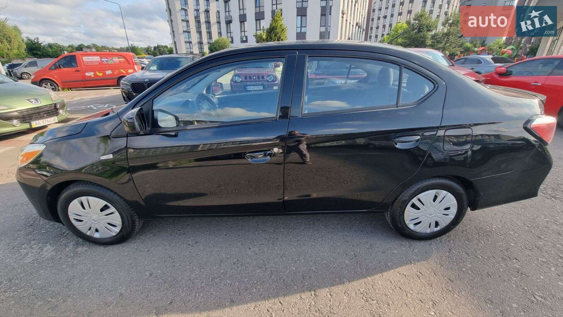 Mitsubishi Mirage 2020 VIN ML32FUFJ8MHF02279 фото оголошення 8 з 18