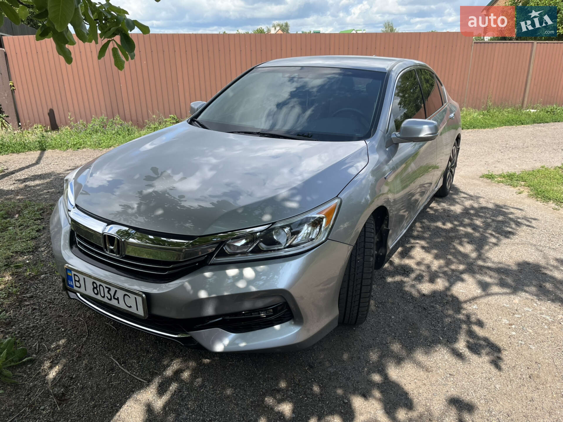 Honda Accord 2016 VIN JHMCR6F32HC011291 фото оголошення 2 з 5