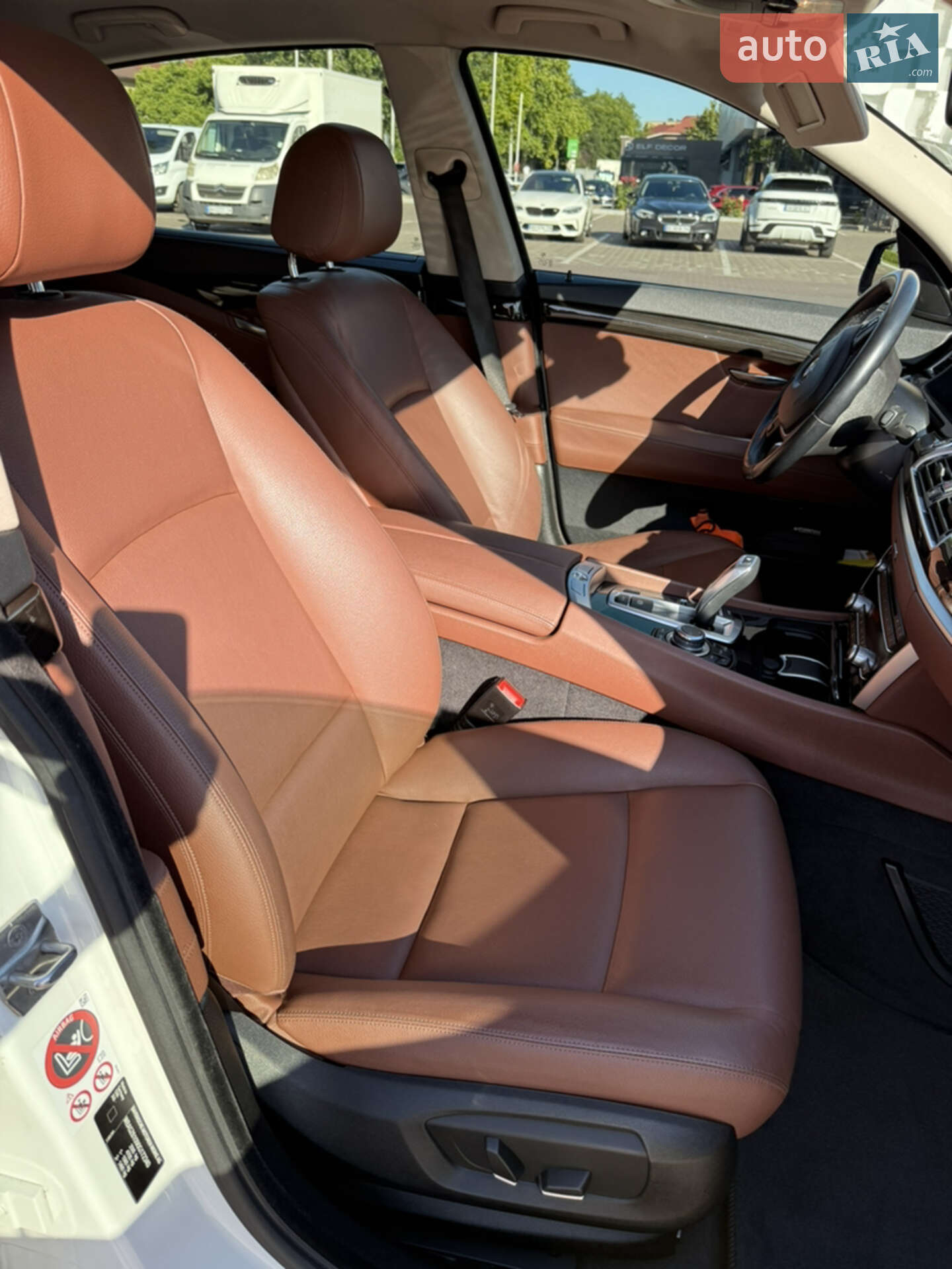 BMW 5 Series GT 2017 VIN WBASZ61090G172340 фото оголошення 5 з 20