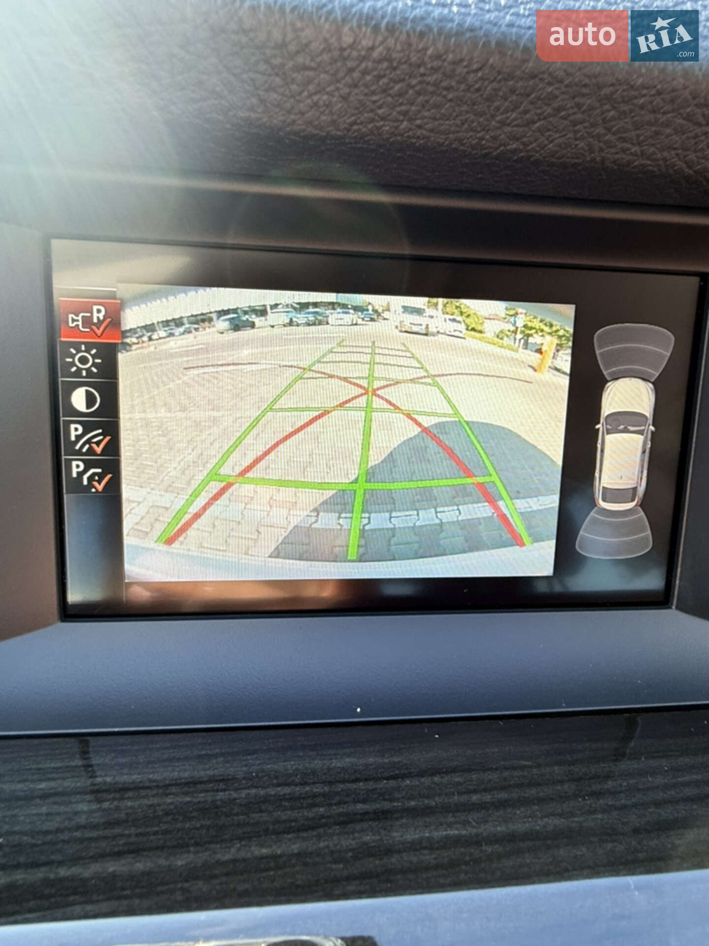 BMW 5 Series GT 2017 VIN WBASZ61090G172340 фото оголошення 17 з 20