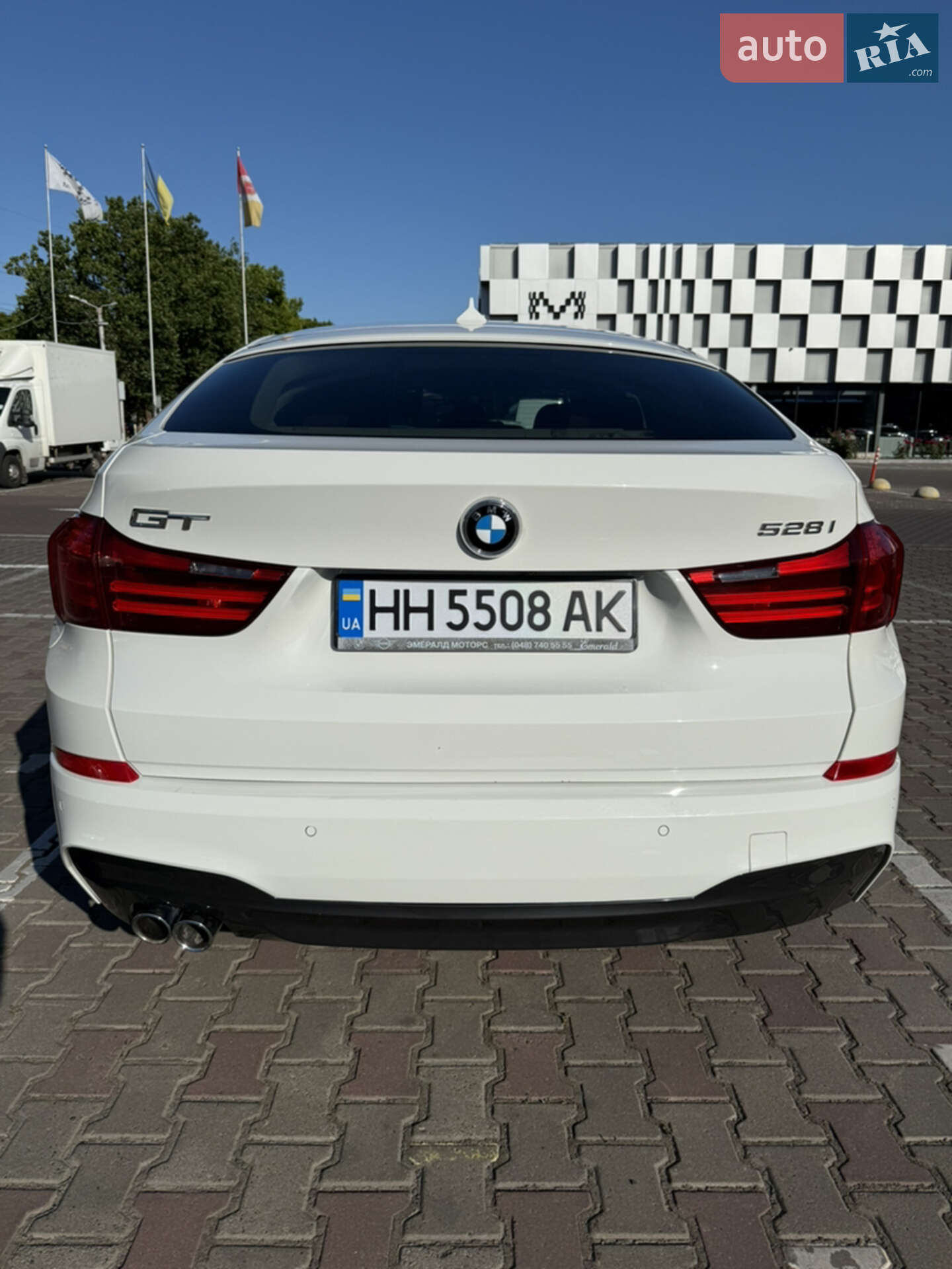 BMW 5 Series GT 2017 VIN WBASZ61090G172340 фото оголошення 12 з 20