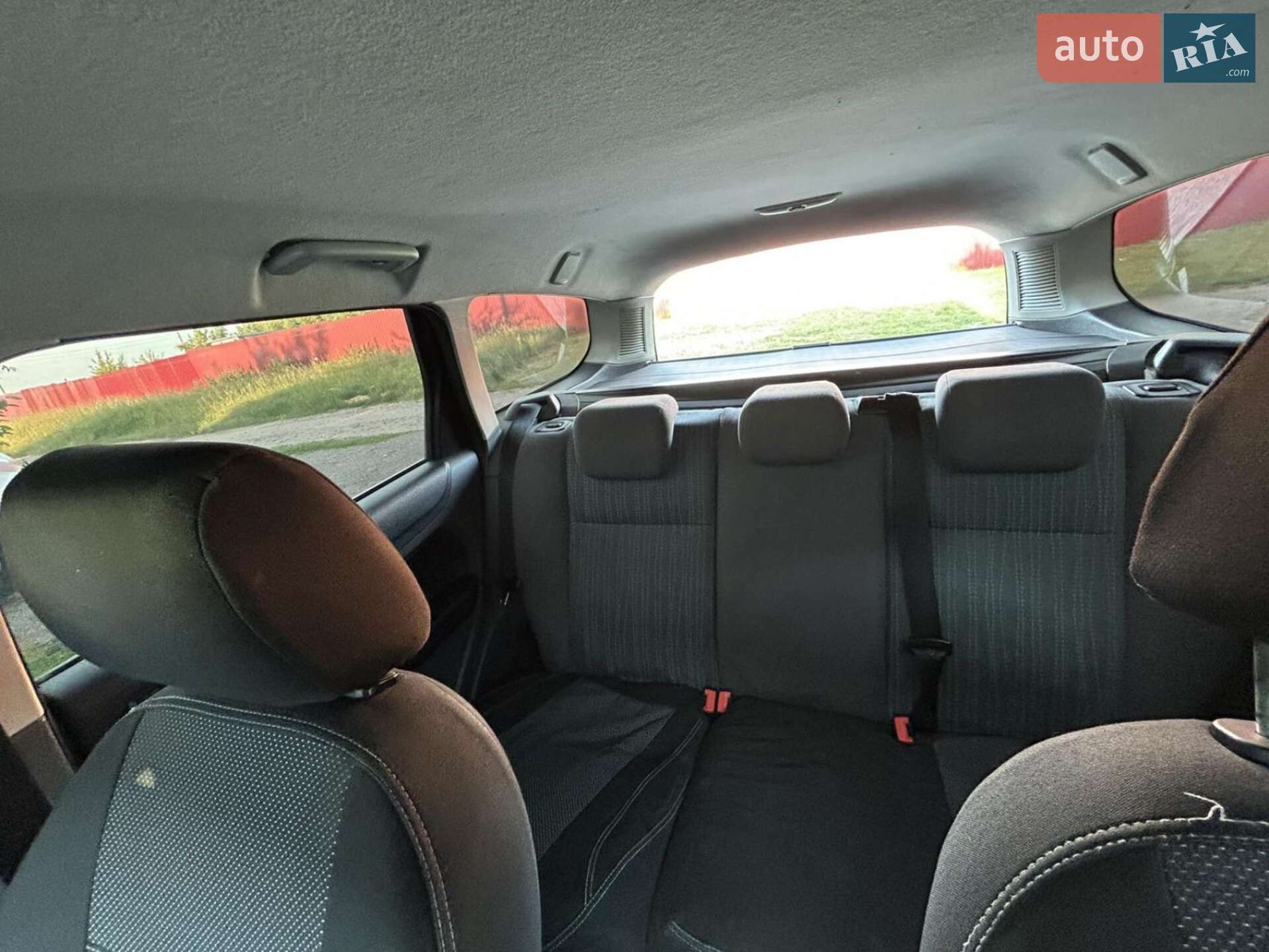 Ford Focus 2005 VIN WF0WXXGCDW5R09577 фото оголошення 6 з 14