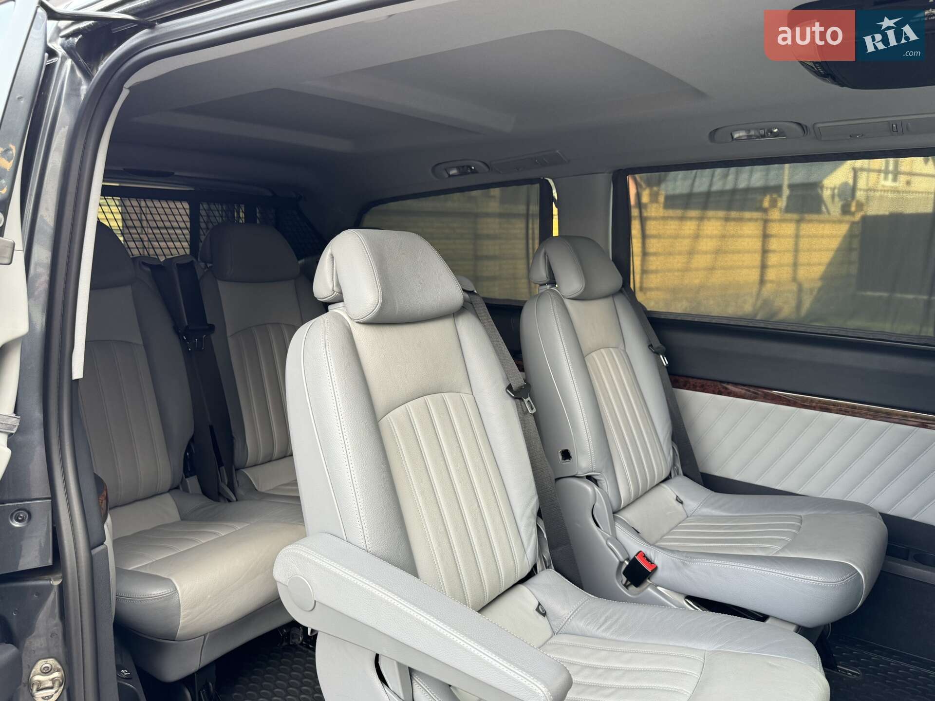 Mercedes-Benz Viano 2011 VIN WDF63981313699865 фото оголошення 22 з 52