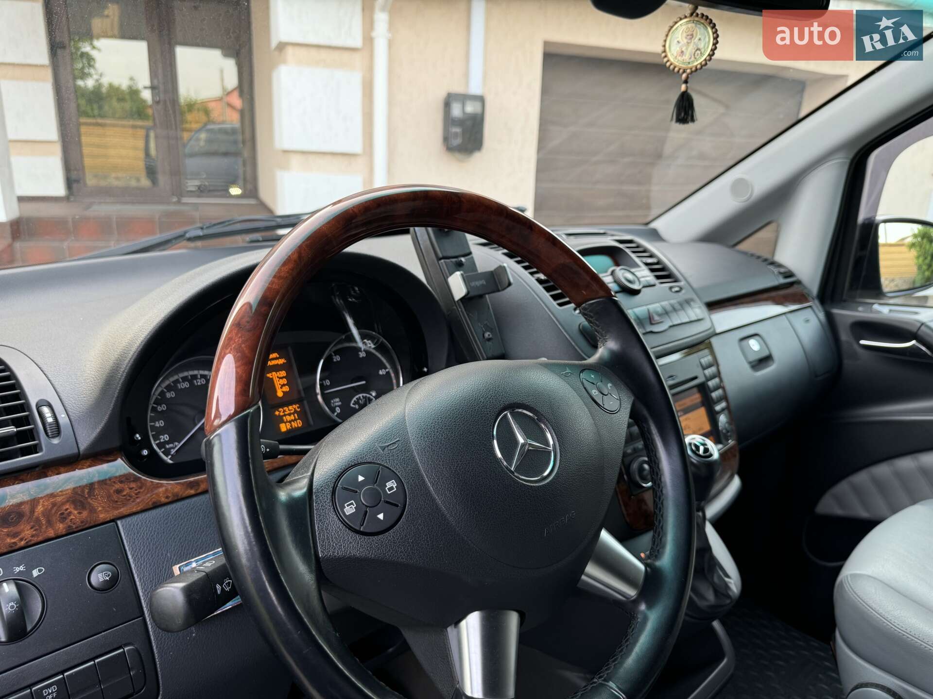 Mercedes-Benz Viano 2011 VIN WDF63981313699865 фото оголошення 44 з 52