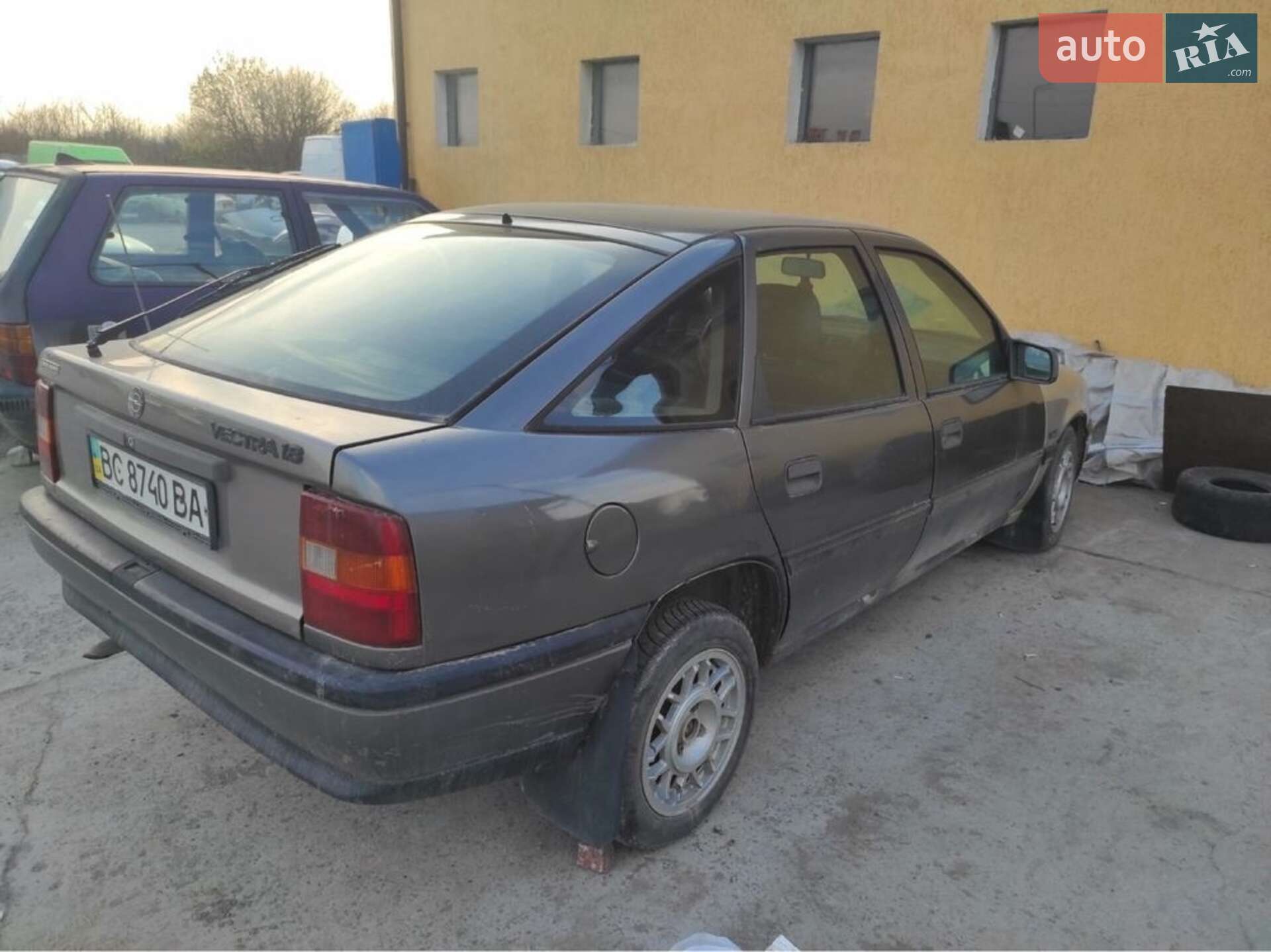 Opel Vectra 1990 VIN W0L000089L1162081 фото оголошення 7 з 7