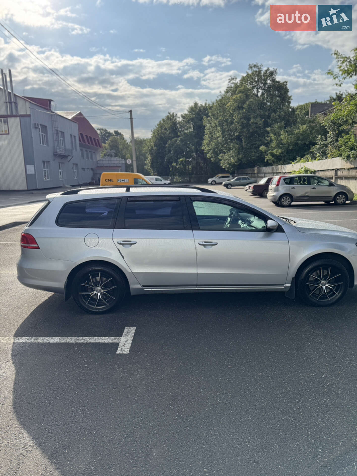 Volkswagen Passat 2013 VIN WVWZZZ3CZDE111116 фото оголошення 10 з 24
