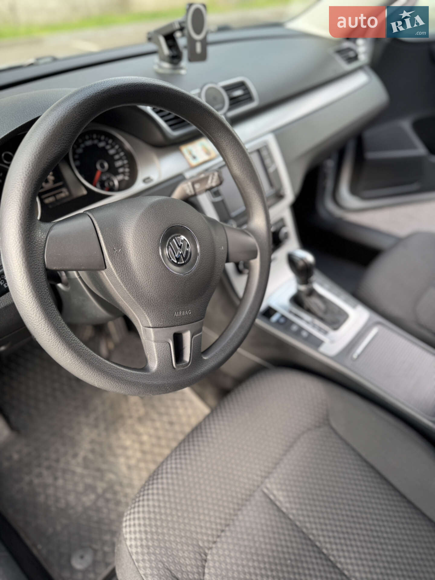 Volkswagen Passat 2013 VIN WVWZZZ3CZDE111116 фото оголошення 14 з 24