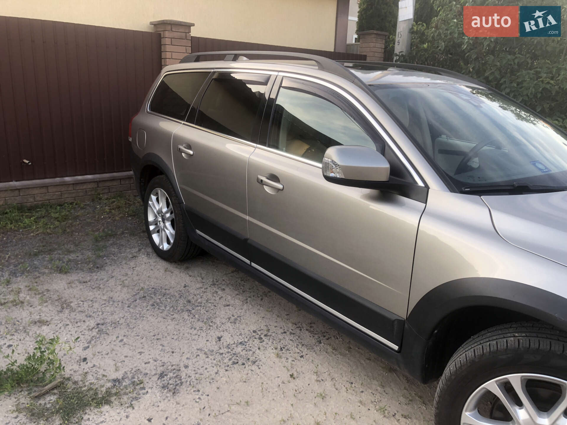 Volvo XC70 2015 VIN YV4612NK0G1250367 фото оголошення 28 з 36