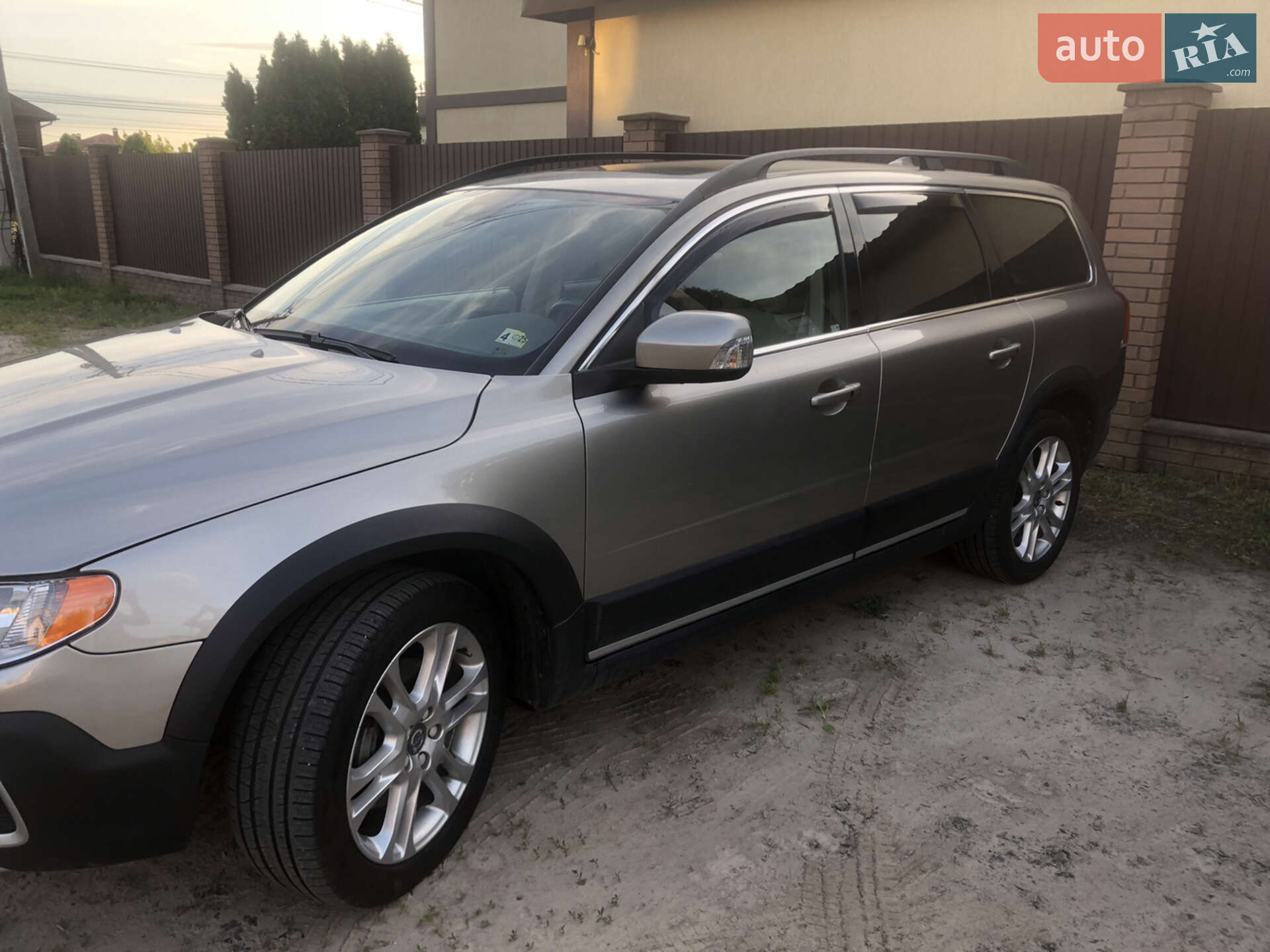 Volvo XC70 2015 VIN YV4612NK0G1250367 фото оголошення 34 з 36