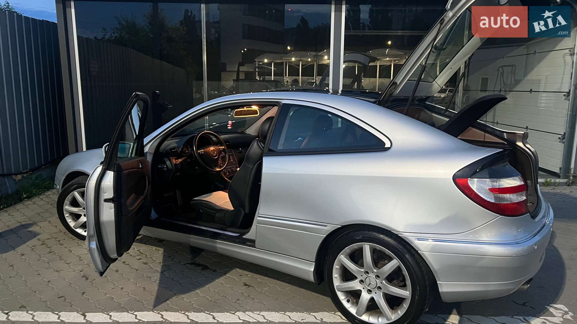 Mercedes-Benz C-Class 2007 VIN WDB2037461E033383 фото оголошення 3 з 12