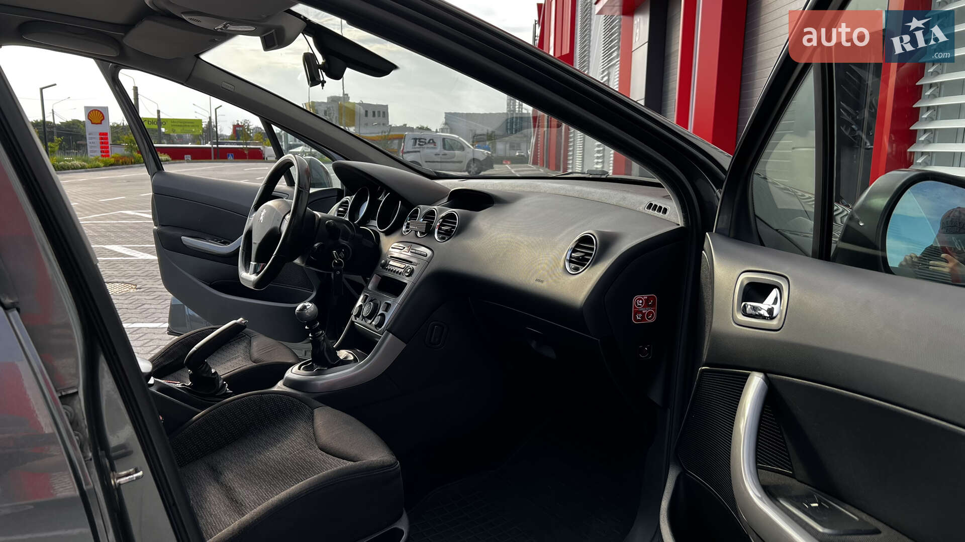 Peugeot 308 2011 VIN VF34HRHF8BS087123 фото оголошення 22 з 40