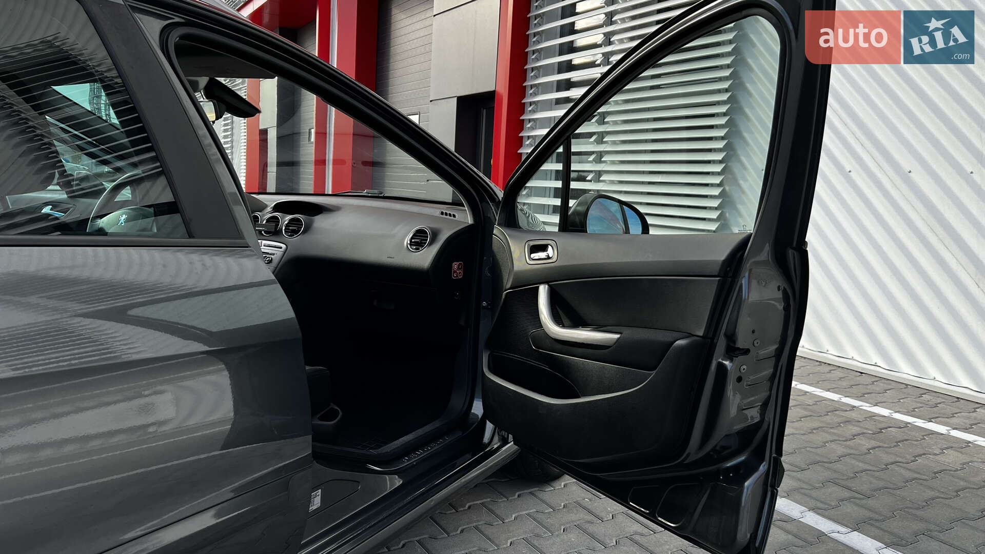 Peugeot 308 2011 VIN VF34HRHF8BS087123 фото оголошення 23 з 40
