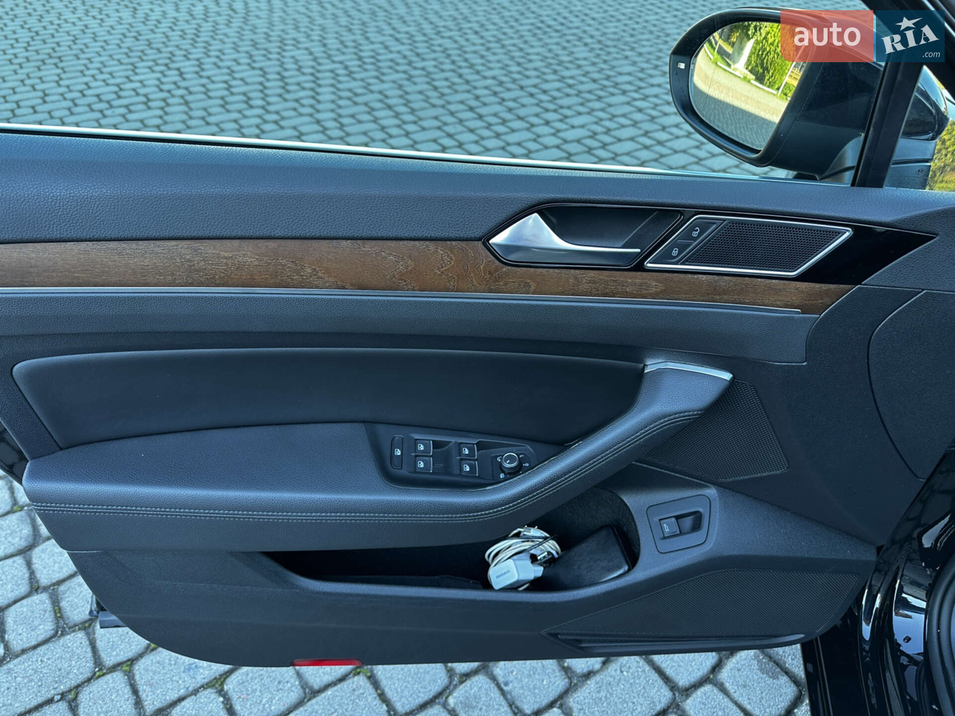 Volkswagen Passat 2018 VIN WVWZZZ3CZJE263131 фото оголошення 13 з 14