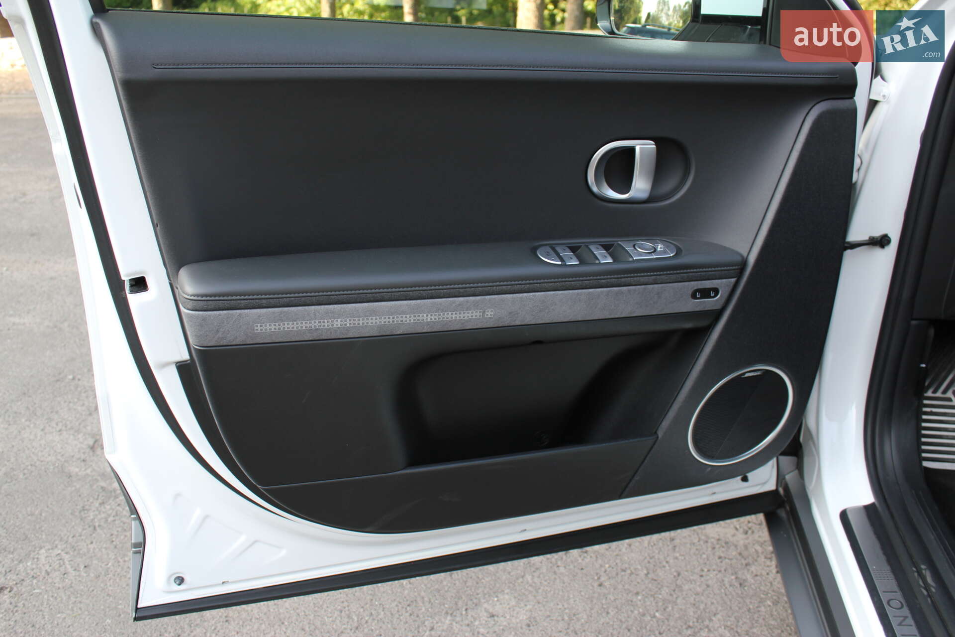 Hyundai Ioniq 5 2021 VIN KMHKR81CPNU004954 фото оголошення 13 з 25
