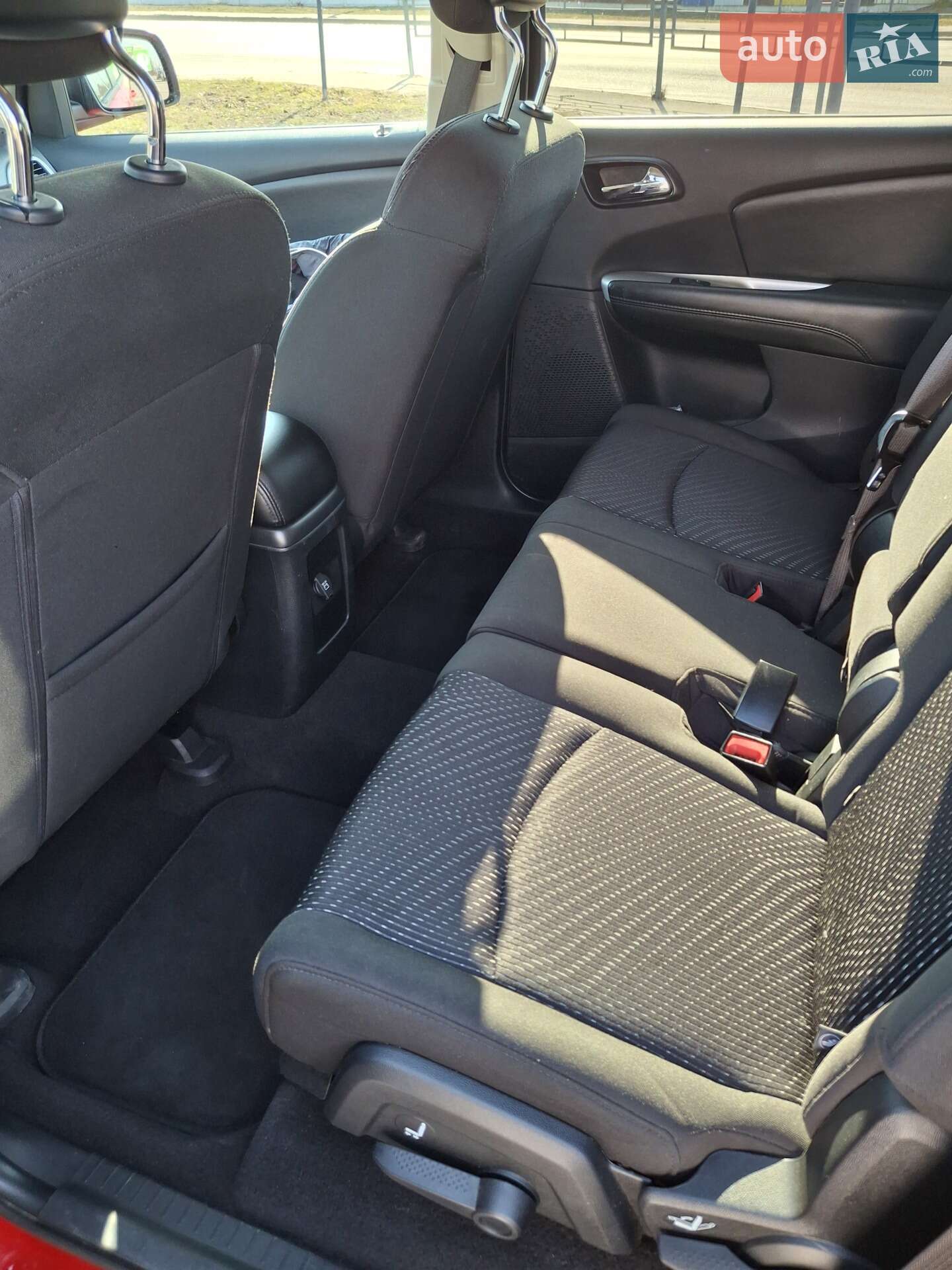 Dodge Journey 2019 VIN 3C4PDCBB3KT718280 фото оголошення 9 з 12