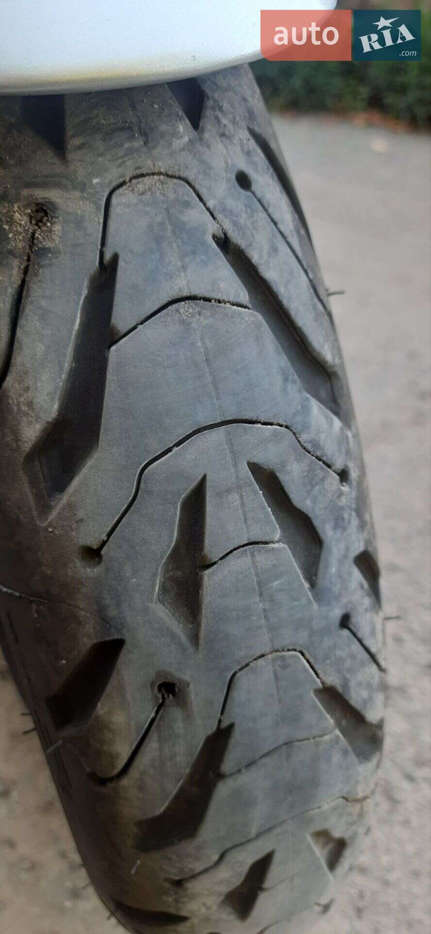 Suzuki GSX 1400 2003 VIN JS1BN111100108631 фото оголошення 13 з 38