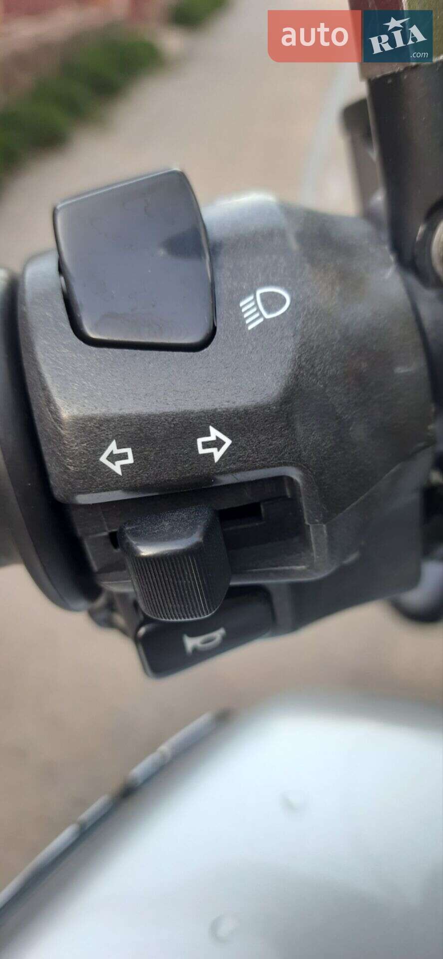 Suzuki GSX 1400 2003 VIN JS1BN111100108631 фото оголошення 19 з 38