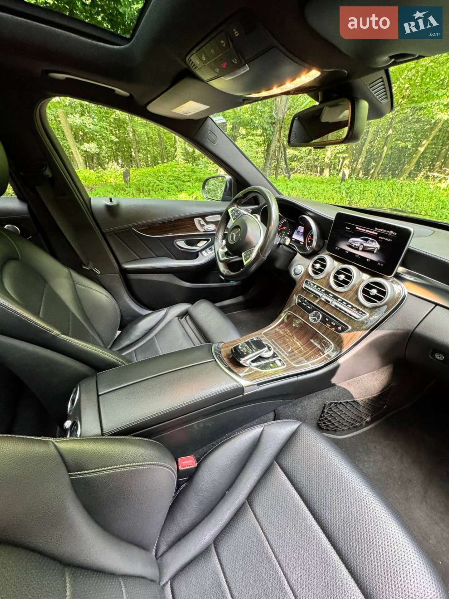 Mercedes-Benz C-Class 2015 VIN 55SWF4JB2FU080376 фото оголошення 13 з 31