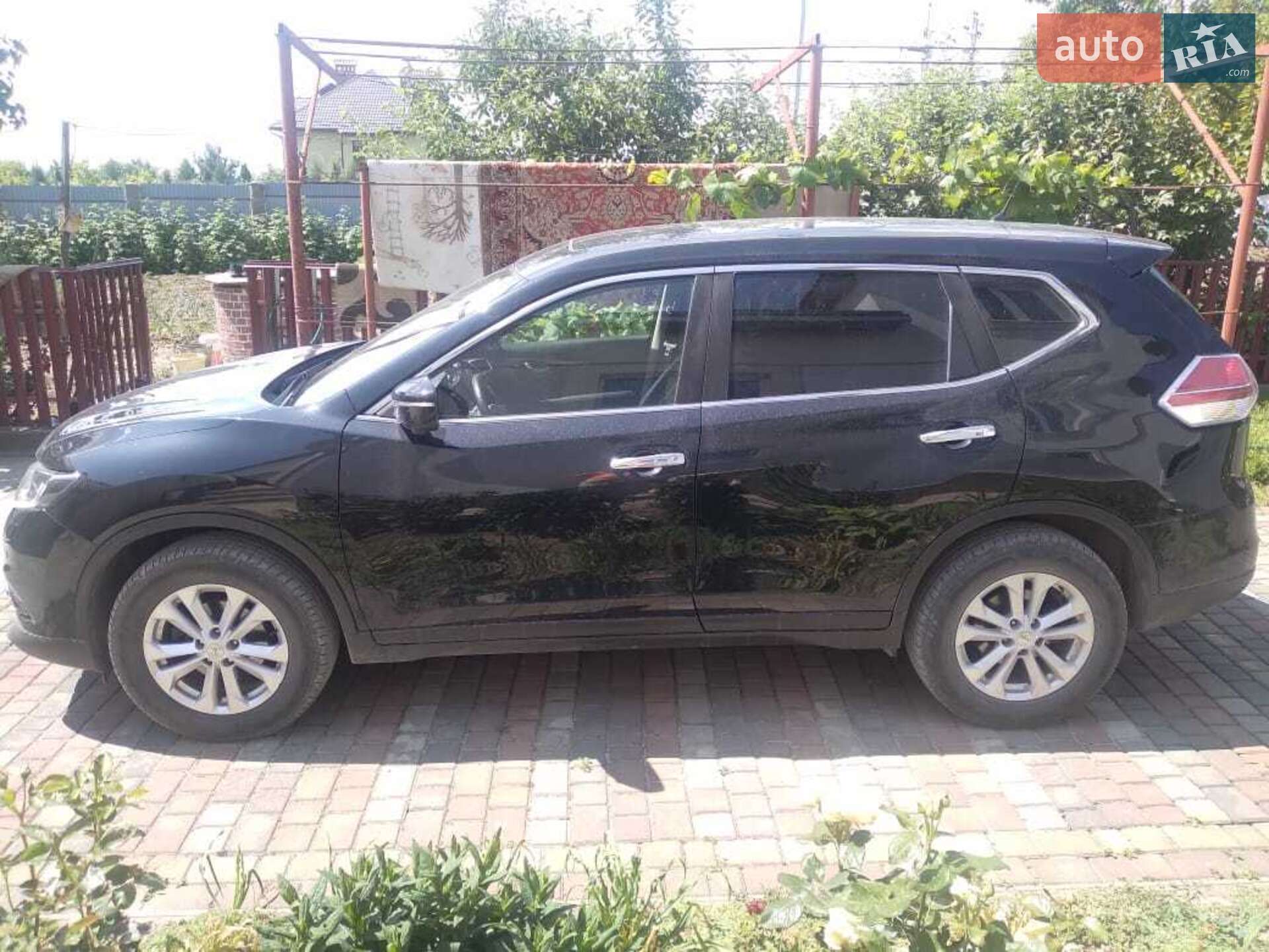 Nissan X-Trail 2017 VIN JN1TCAT32U0051153 фото оголошення 12 з 15