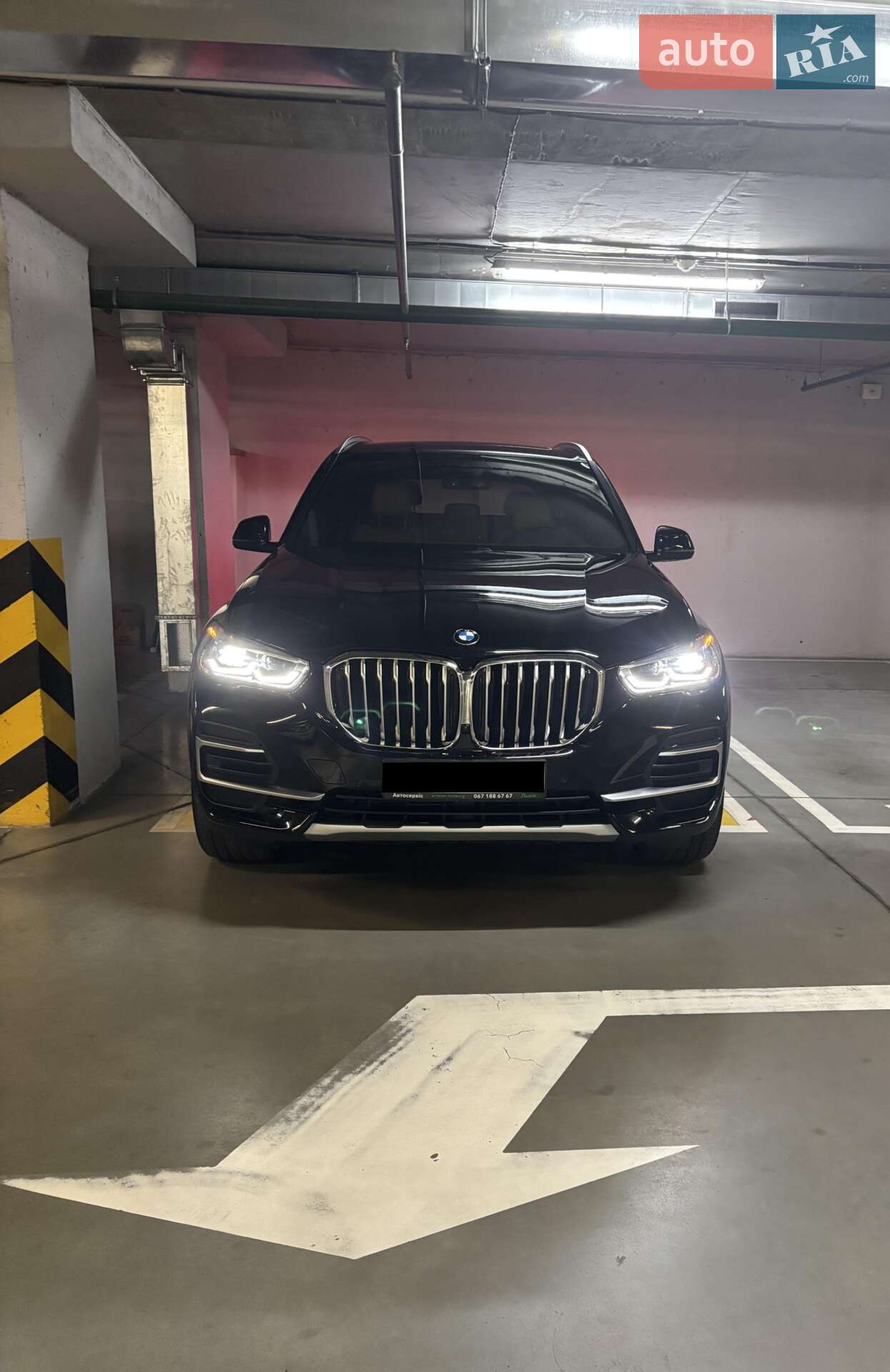 BMW X5 2022 VIN 5UXCR4C01P9P08171 фото оголошення 2 з 9
