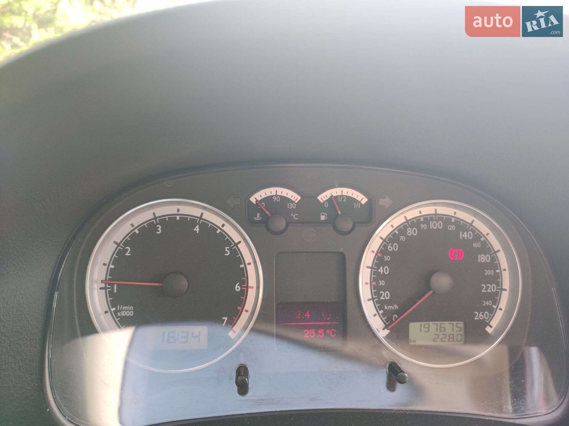 Volkswagen Golf 2003 VIN WVWZZZ1JZ3W493398 фото оголошення 2 з 17