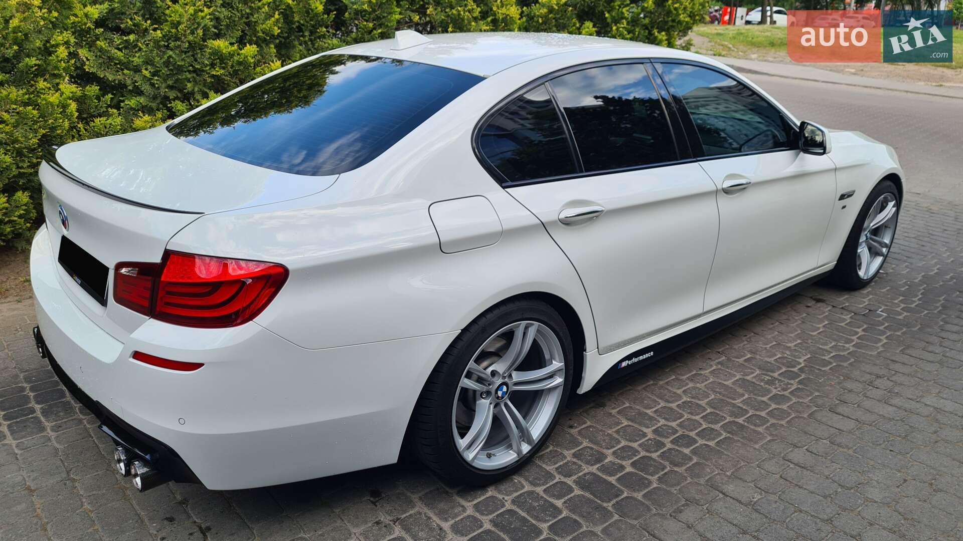 BMW 5 Series 2011 VIN WBAFR11070C858940 фото оголошення 11 з 44