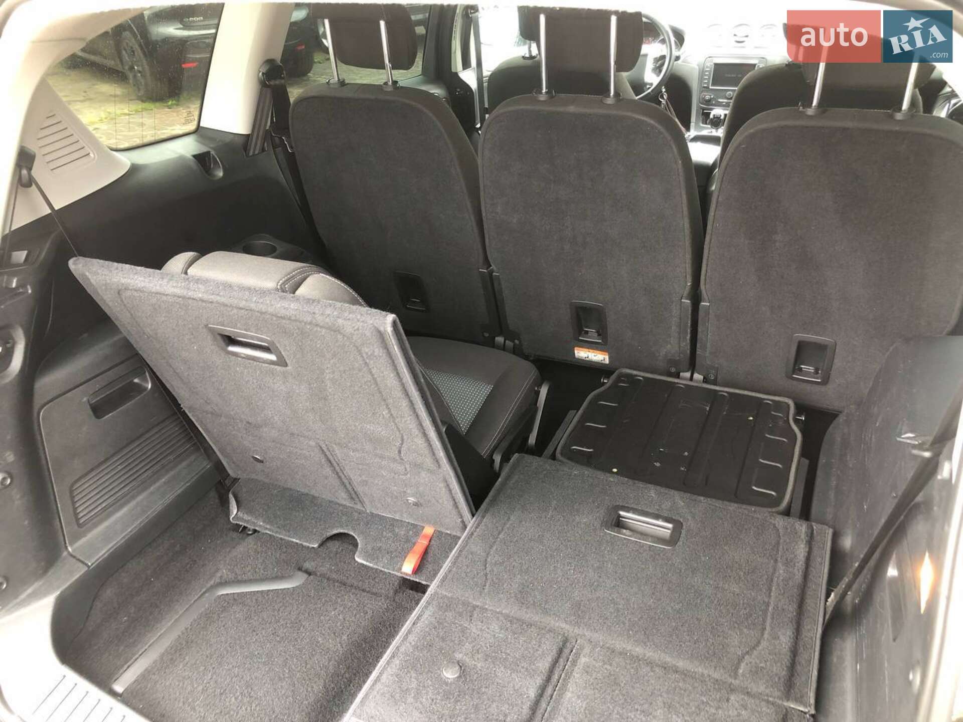 Ford S-Max 2011 VIN WF0SXXGBWSBM14963 фото оголошення 15 з 41