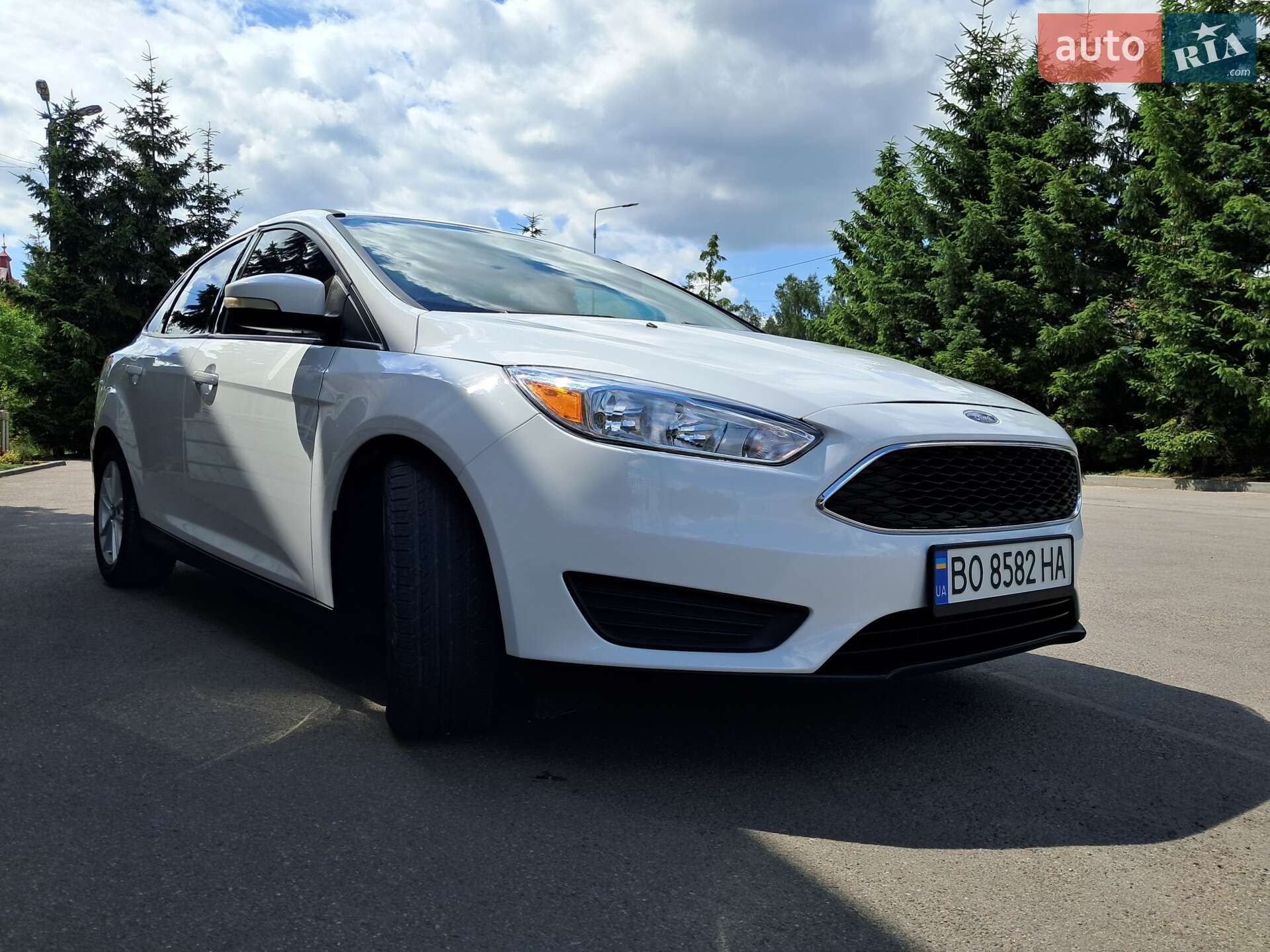 Ford Focus 2017 VIN 1FADP3F23HL216710 фото оголошення 2 з 125