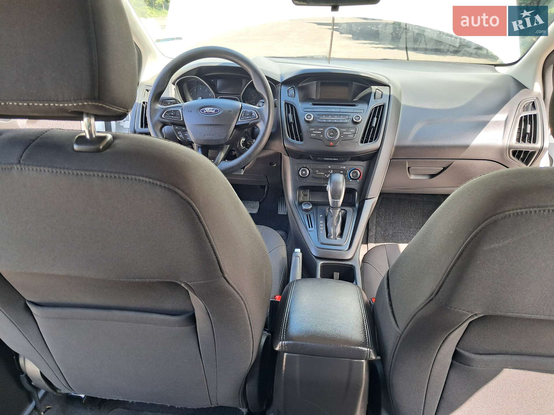 Ford Focus 2017 VIN 1FADP3F23HL216710 фото оголошення 44 з 125