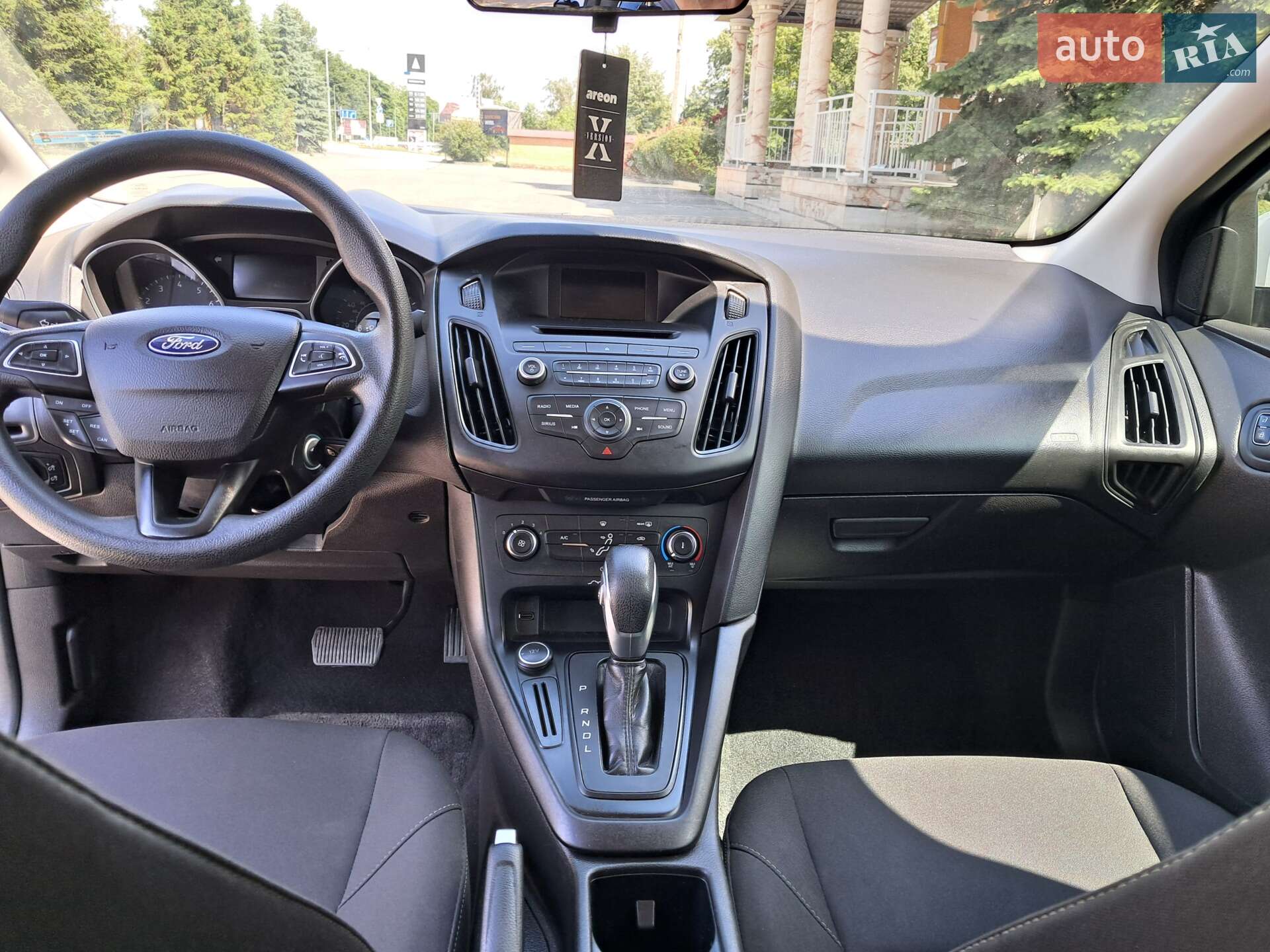 Ford Focus 2017 VIN 1FADP3F23HL216710 фото оголошення 45 з 125