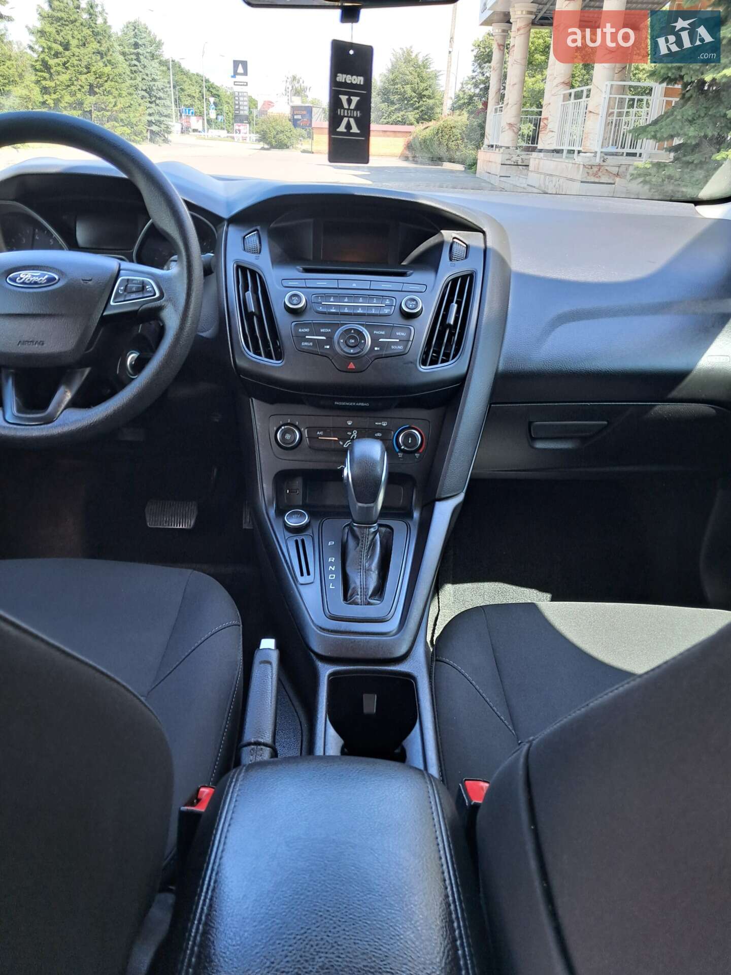 Ford Focus 2017 VIN 1FADP3F23HL216710 фото оголошення 49 з 125