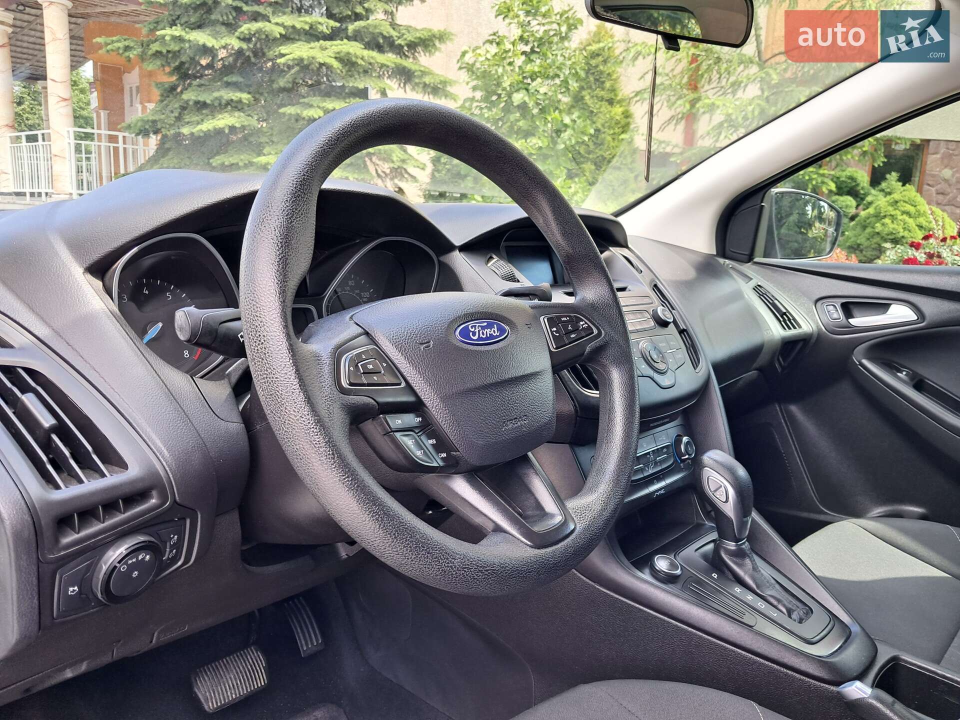Ford Focus 2017 VIN 1FADP3F23HL216710 фото оголошення 57 з 125