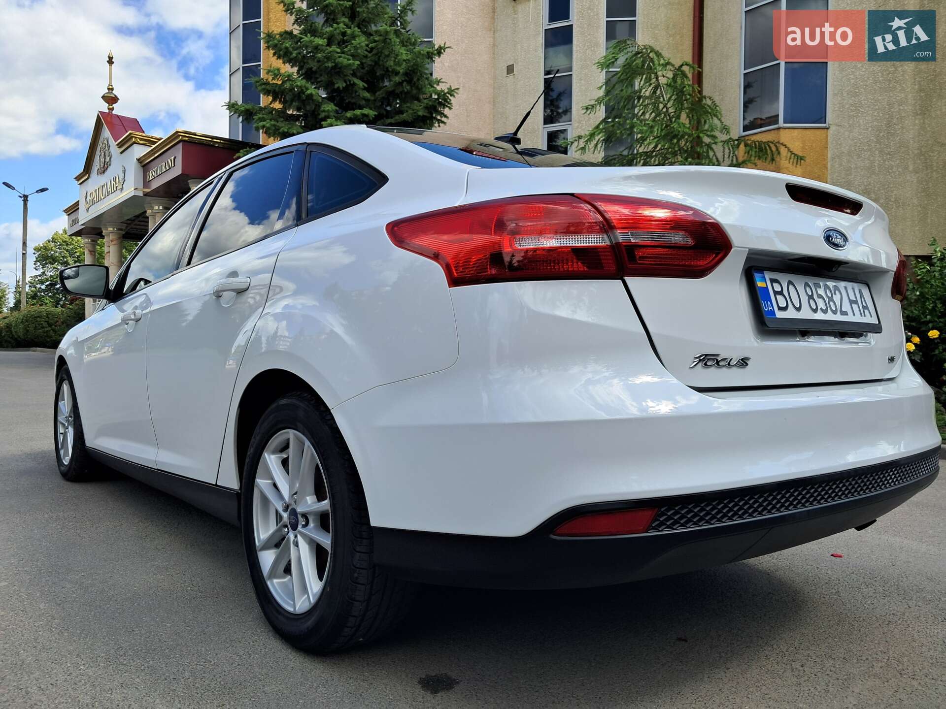 Ford Focus 2017 VIN 1FADP3F23HL216710 фото оголошення 91 з 125