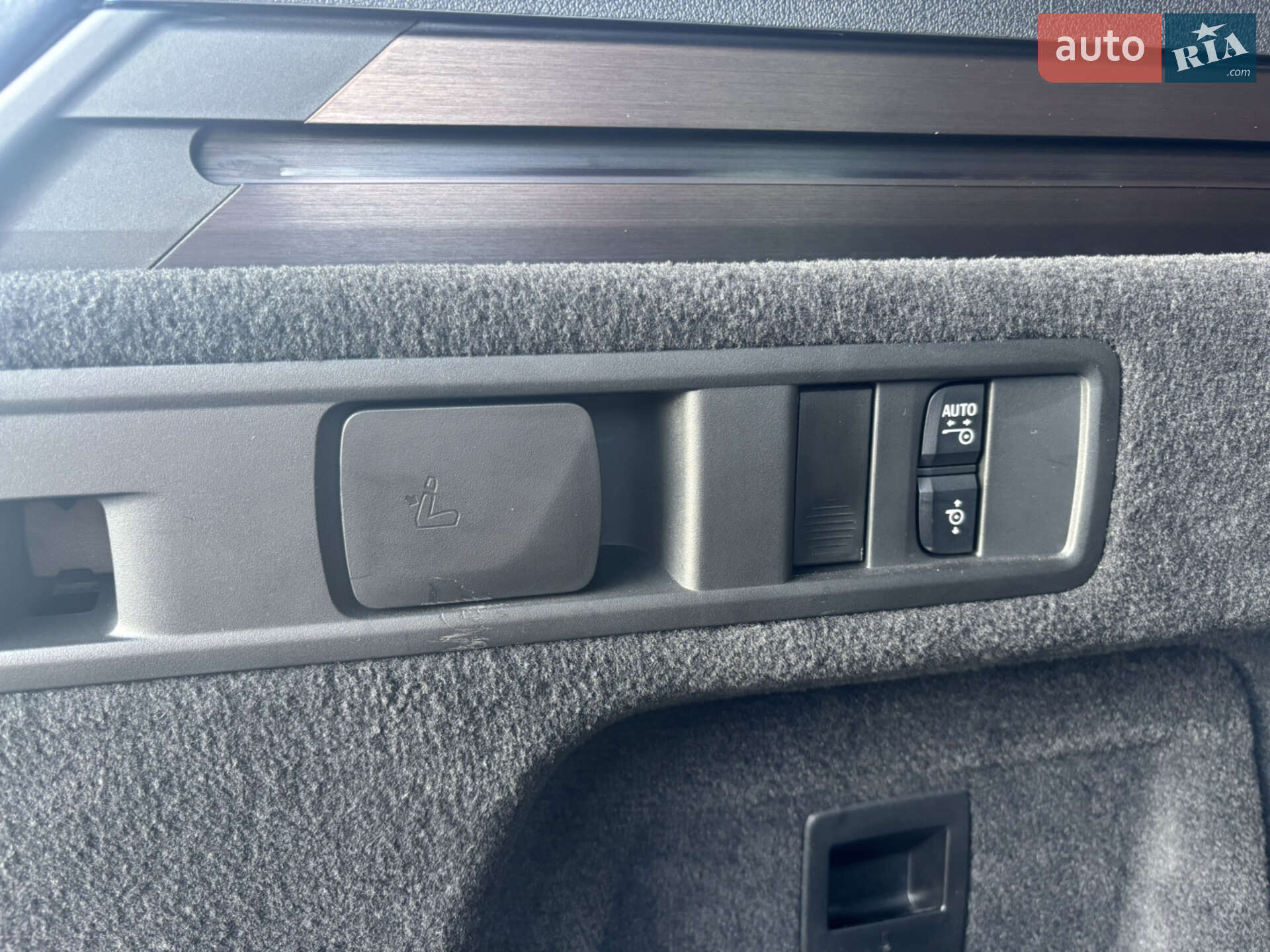 BMW X5 2019 VIN WBACV61070LK24152 фото оголошення 81 з 134