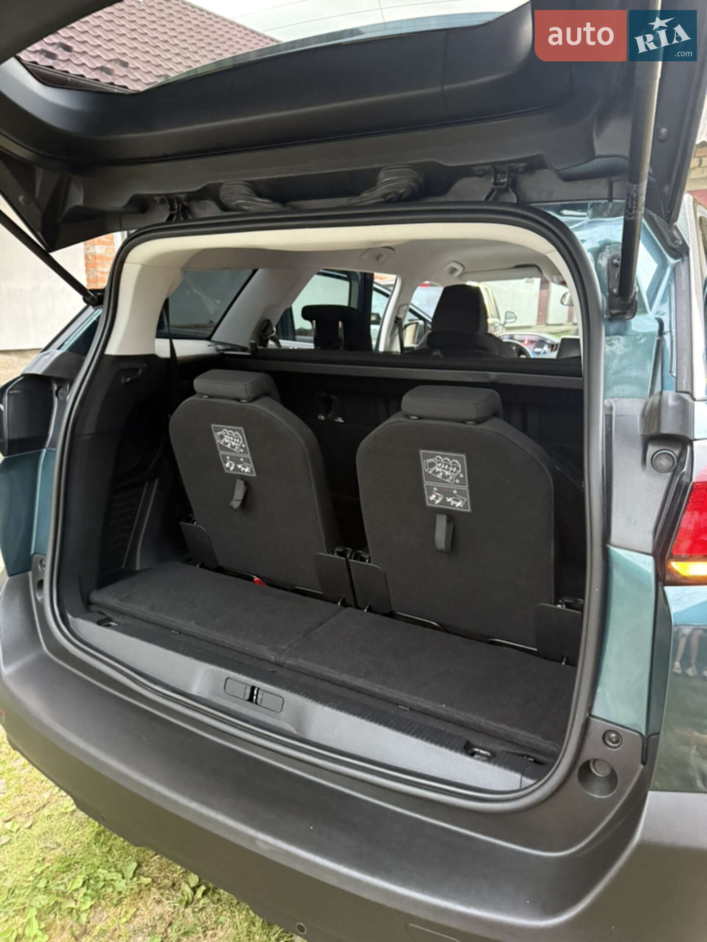 Peugeot 5008 2018 VIN VF3MCYHZRJL039613 фото оголошення 47 з 51