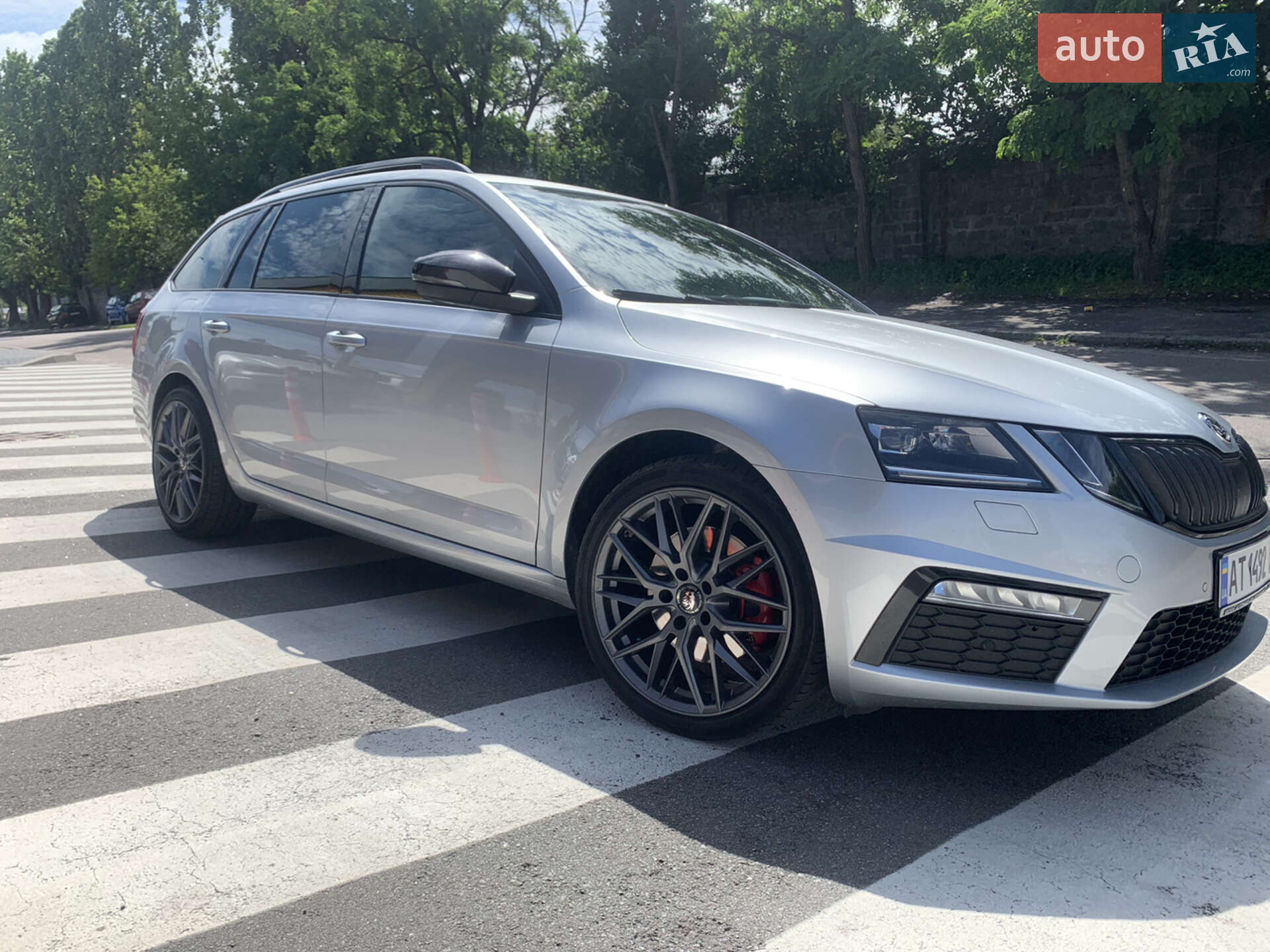 Skoda Octavia 2017 VIN TMBJK7NEXJ0063216 фото оголошення 6 з 18