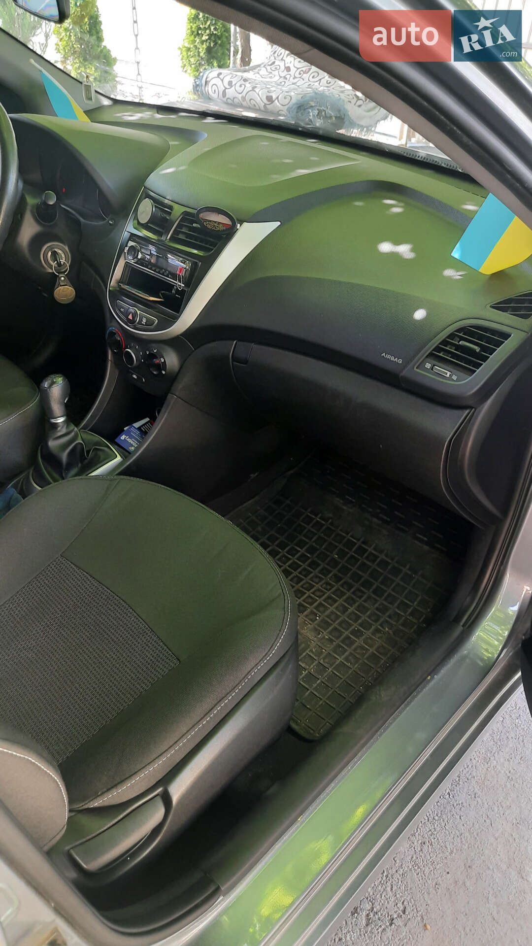Hyundai Accent 2019 VIN KMHCT41BAKU473290 фото оголошення 8 з 10