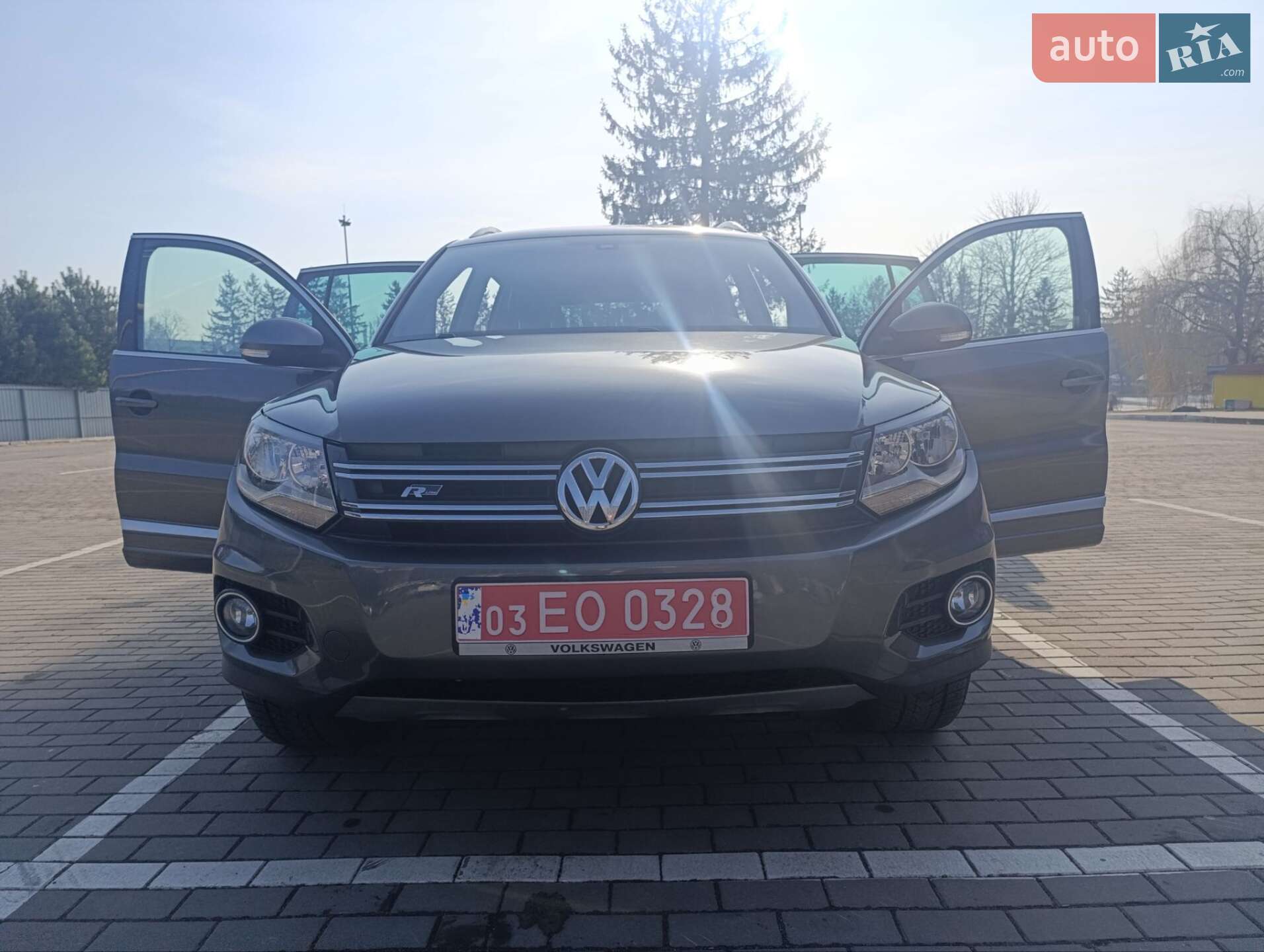 Volkswagen Tiguan 2016 VIN WVGAV7AXXGW087354 фото оголошення 19 з 27