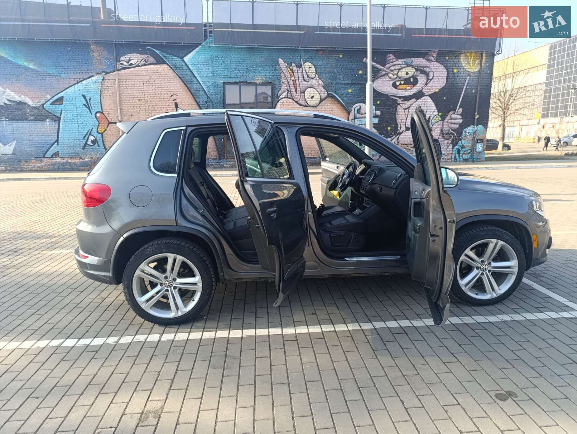 Volkswagen Tiguan 2016 VIN WVGAV7AXXGW087354 фото оголошення 26 з 27