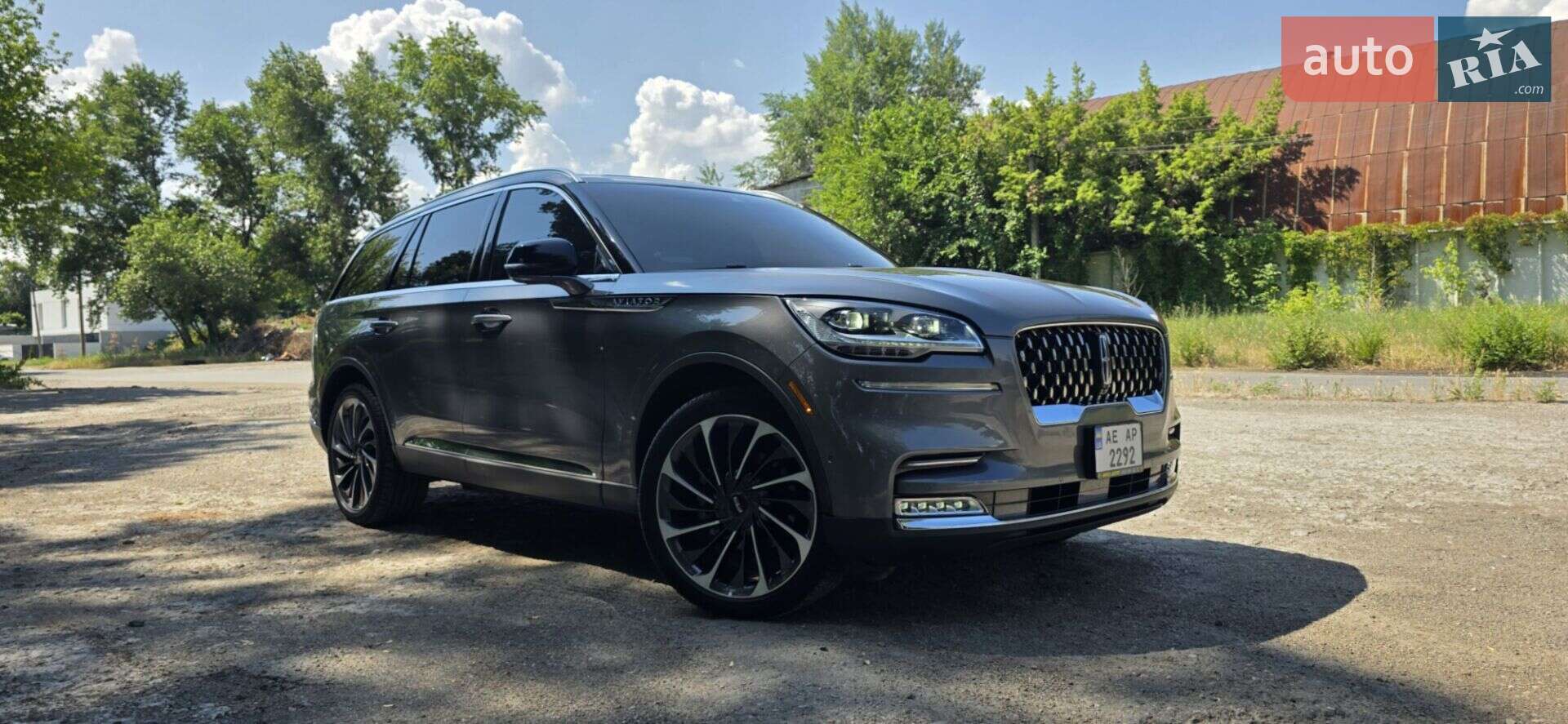 Lincoln Aviator 2020 VIN 5LM5J7XC6MGL01793 фото оголошення 41 з 158