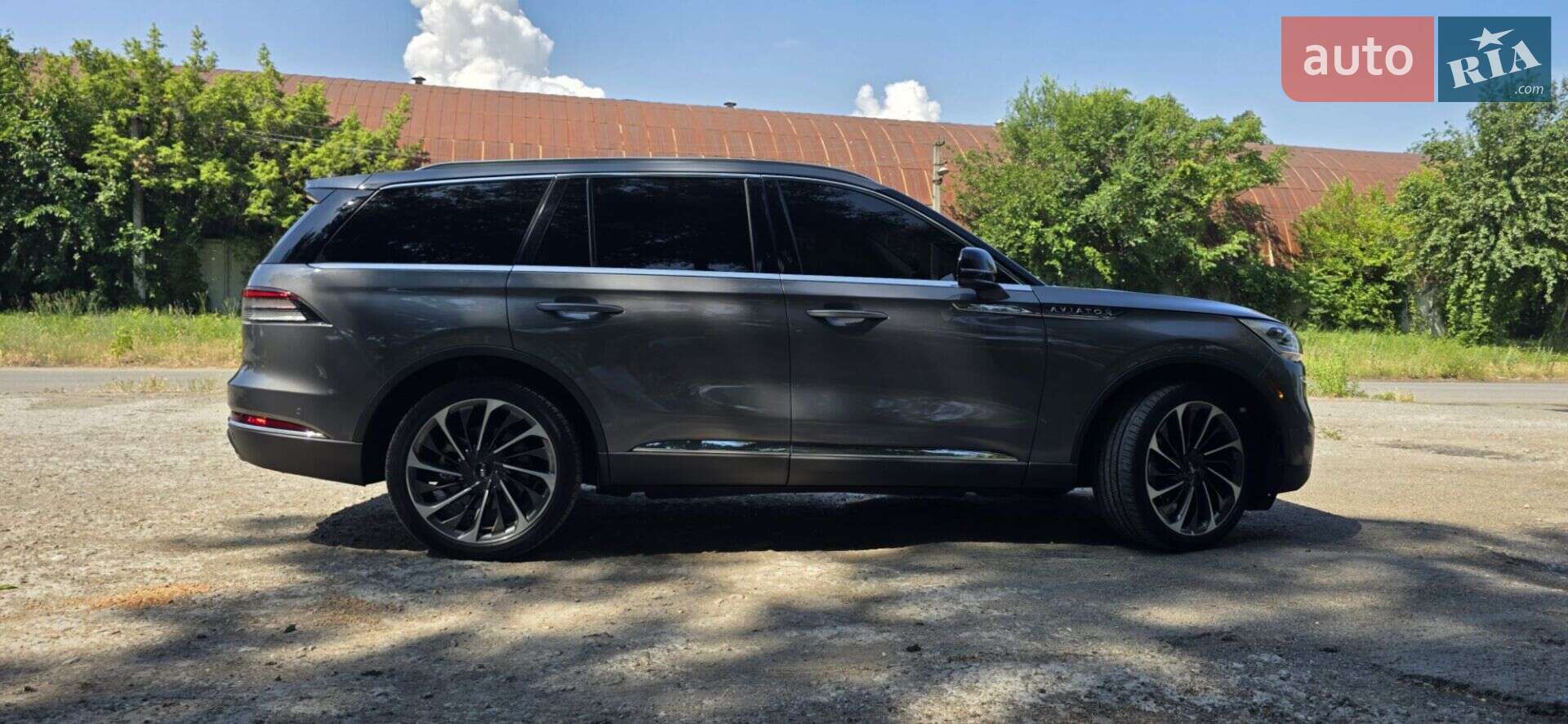 Lincoln Aviator 2020 VIN 5LM5J7XC6MGL01793 фото оголошення 43 з 158