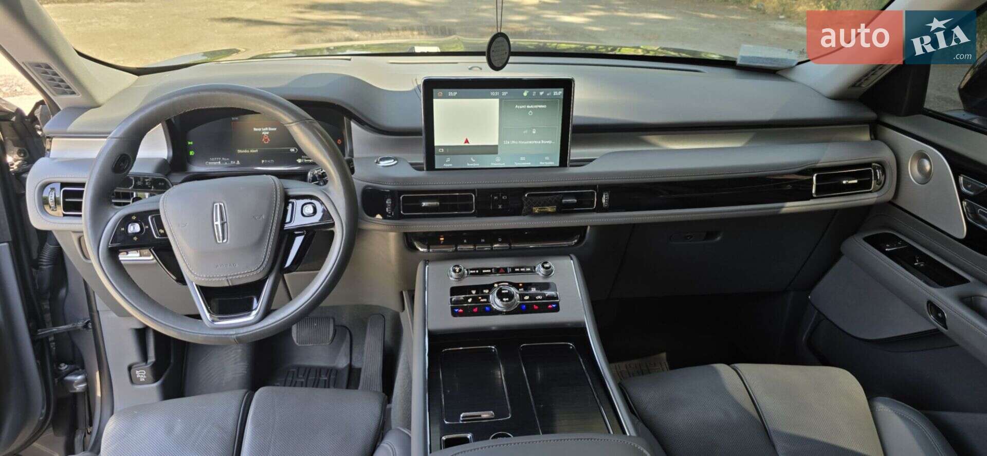 Lincoln Aviator 2020 VIN 5LM5J7XC6MGL01793 фото оголошення 66 з 158