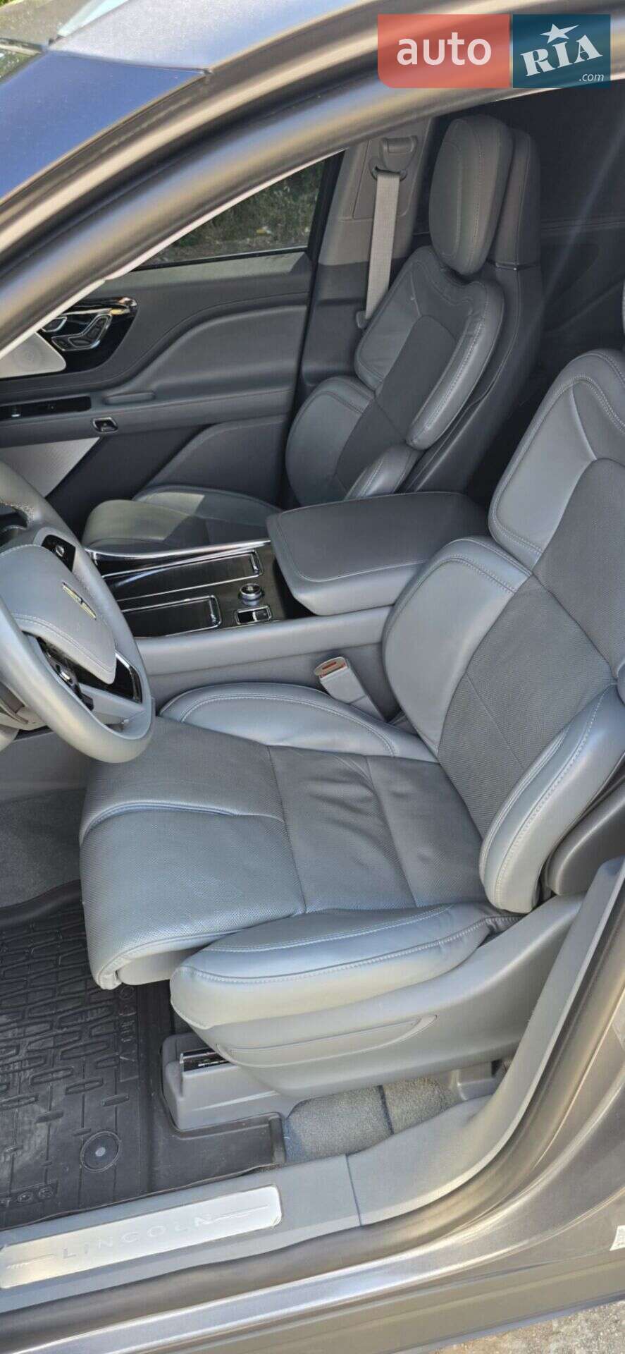 Lincoln Aviator 2020 VIN 5LM5J7XC6MGL01793 фото оголошення 57 з 158