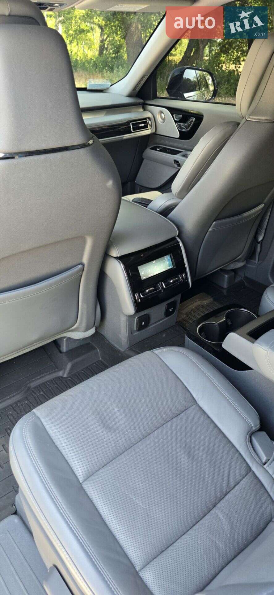 Lincoln Aviator 2020 VIN 5LM5J7XC6MGL01793 фото оголошення 72 з 158