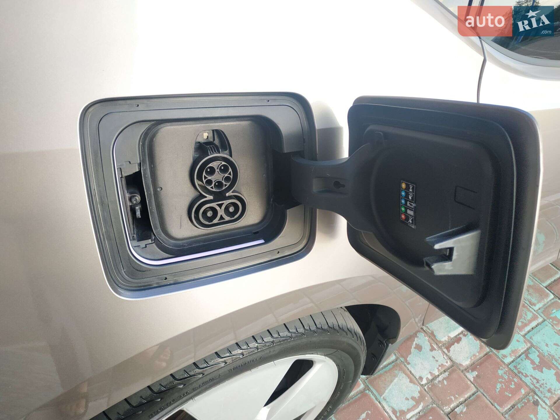 BMW I3 2015 VIN WBY1Z4C50FV501831 фото оголошення 13 з 43